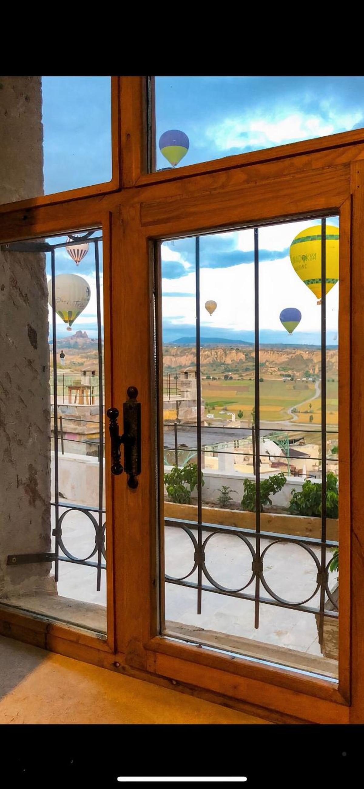 Seki Cave Suites - Image 104