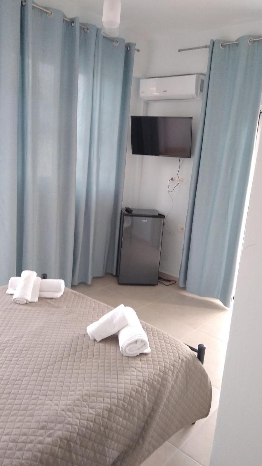 ChristAlex Guesthouse