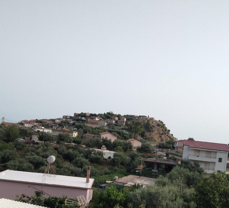 ChristAlex Guesthouse