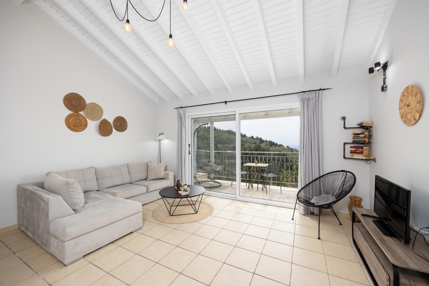 Villa Bougainvillea