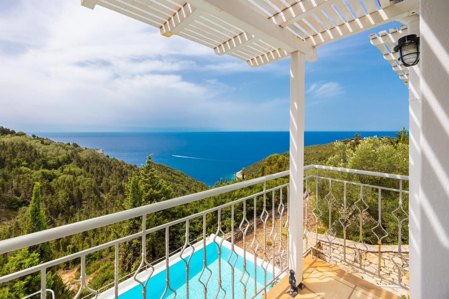 Villa Bougainvillea