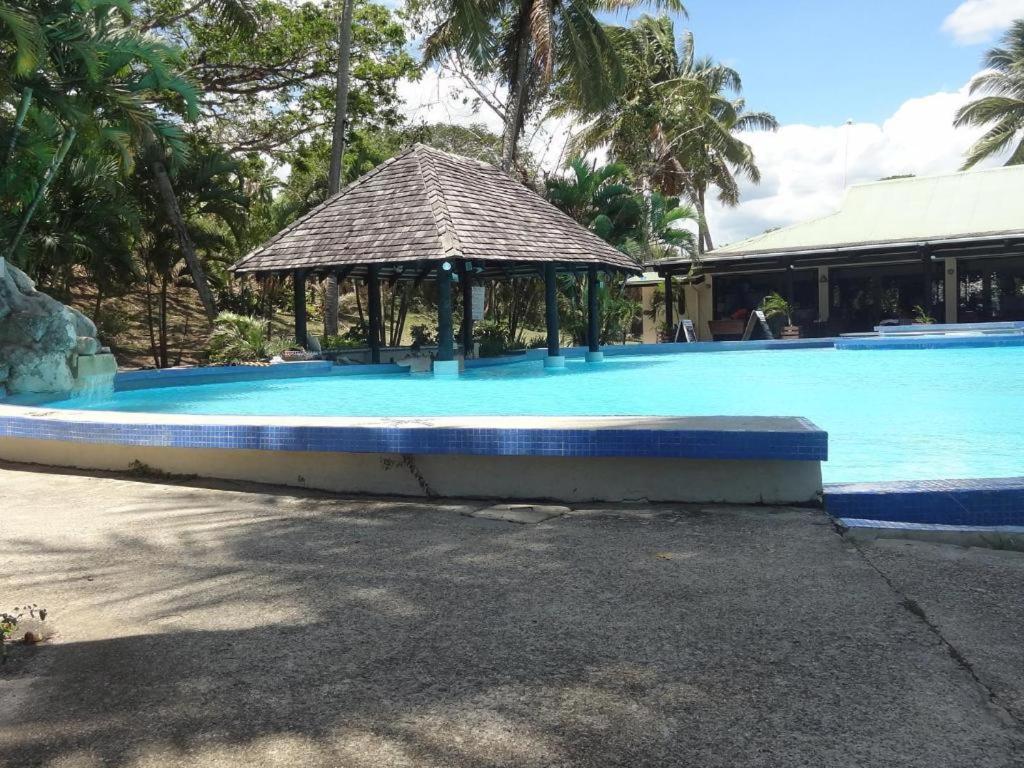 Anchorage Beach Resort - Image 5