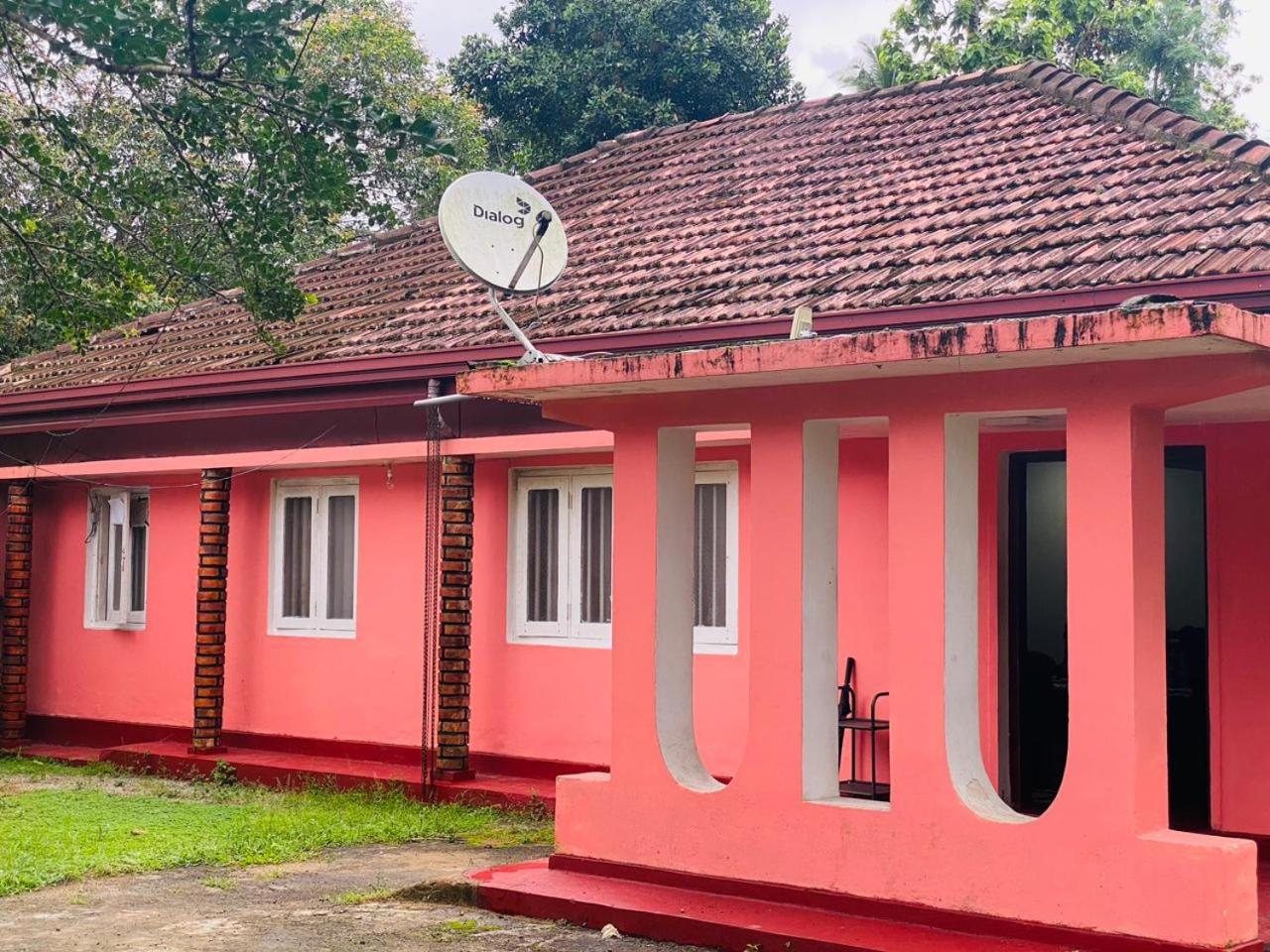 AMBALAMA HOSTEL
