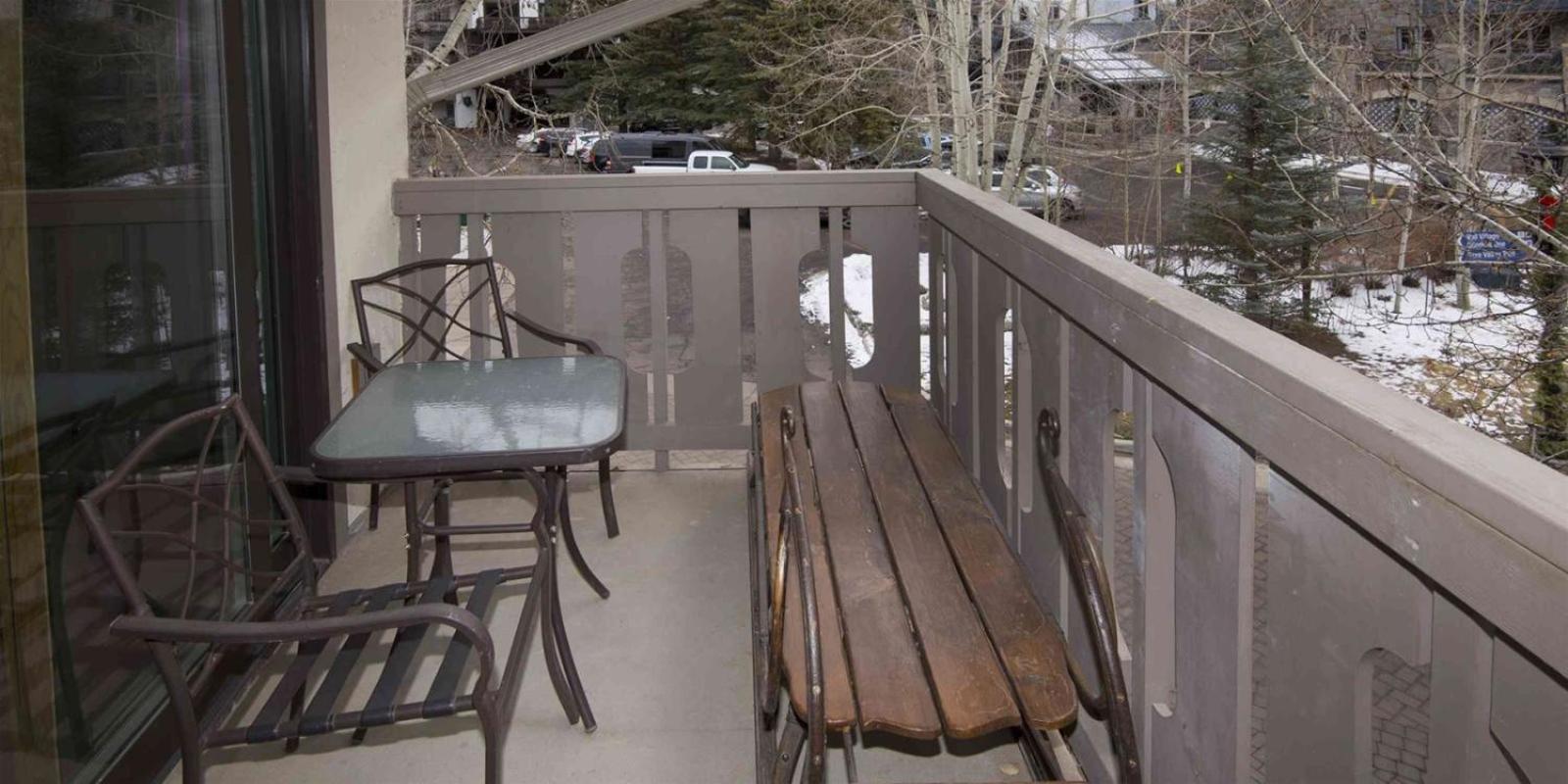 Vail Village 3 Bedroom Condo - Walk To Gondola One! view 2