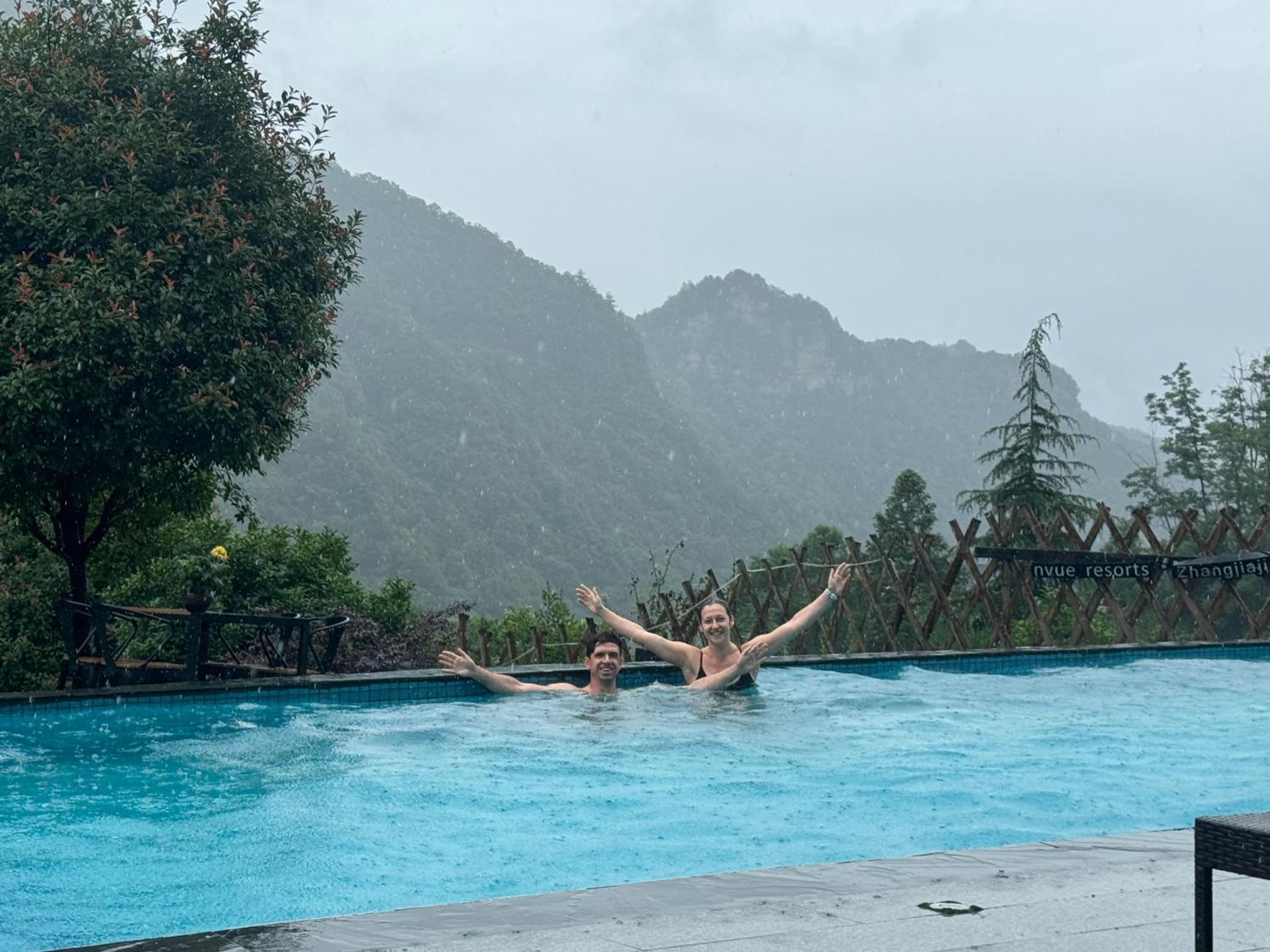 Zhangjiajie National Park Nvue Resorts