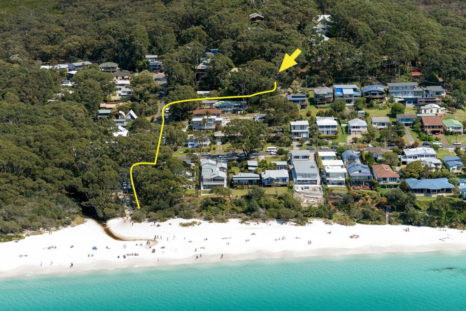Twelve on Moonah Hyams Beach