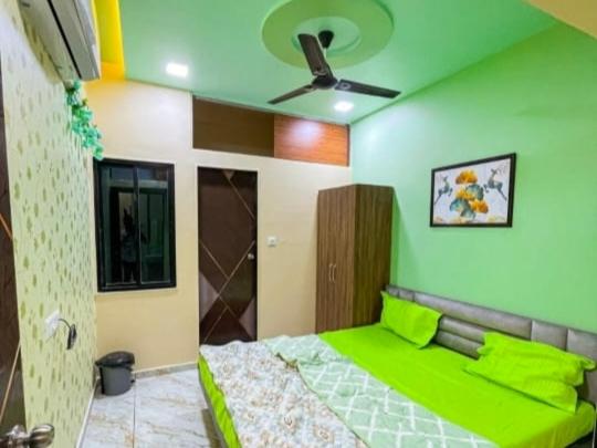 JAI SWAMiNARAYAN DELUX HOMESTAY