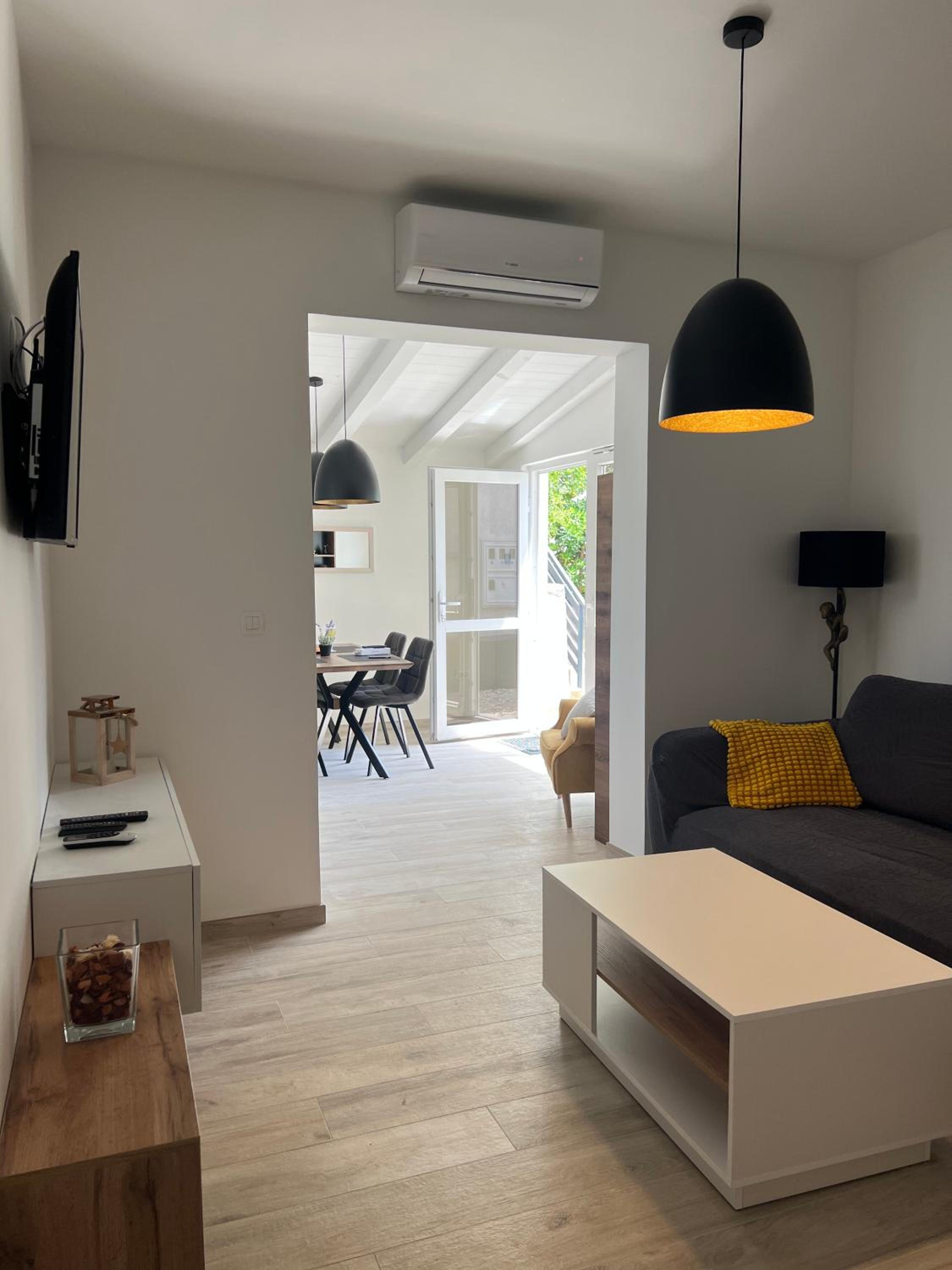 Apartment Bura
