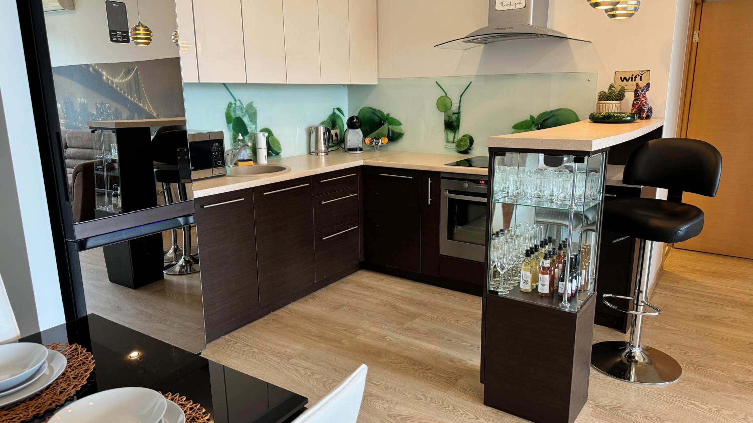 Metropolia Apartment Deluxe view 5