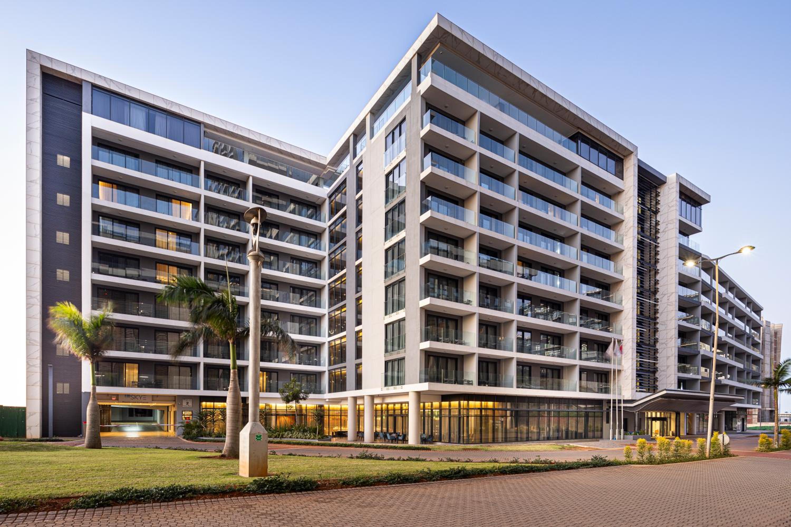 Hotel Coastlands Skye Hotel, Ridgeside, Umhlanga - Image 1