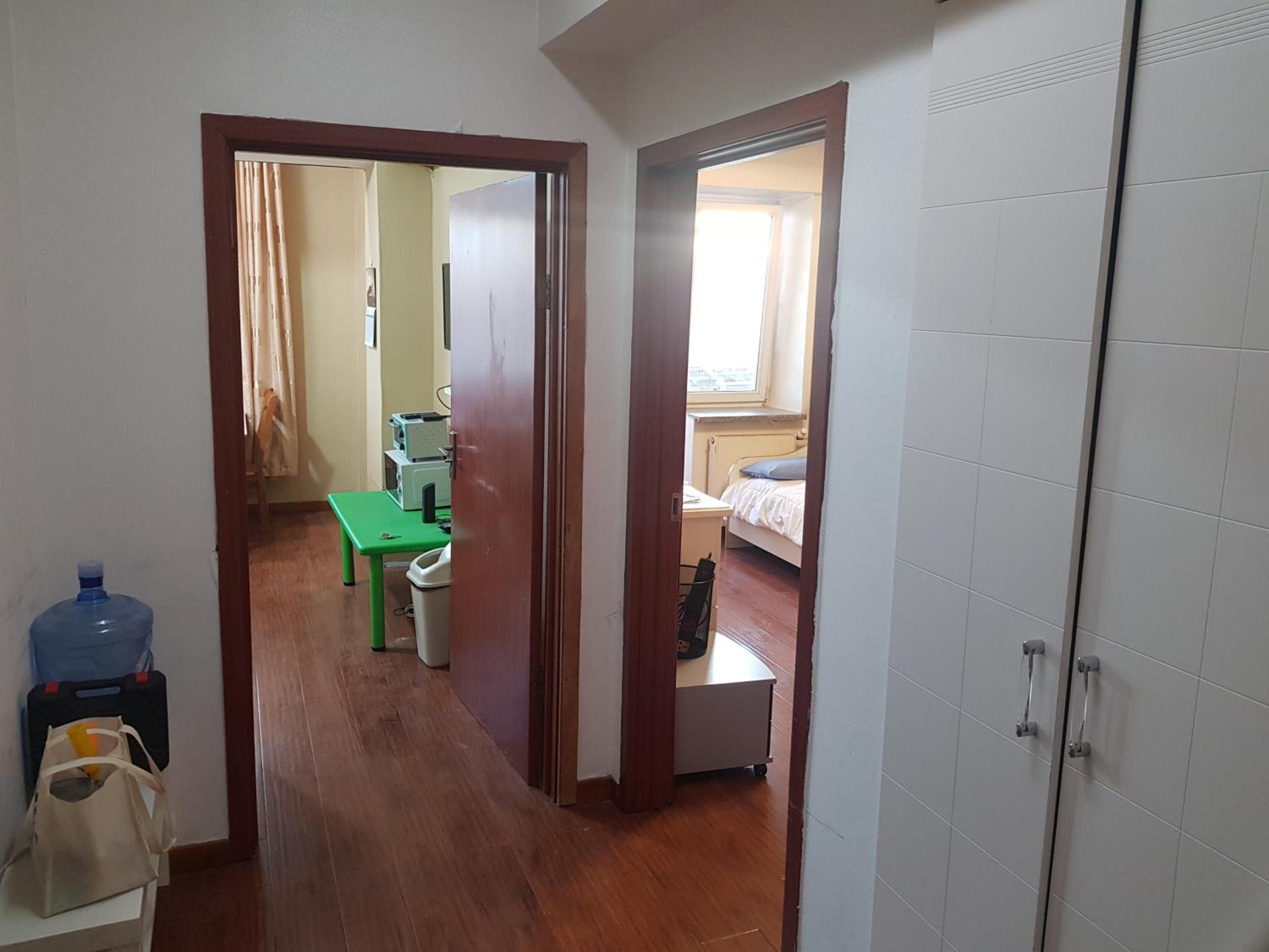 1 bedroom in UB center view 4
