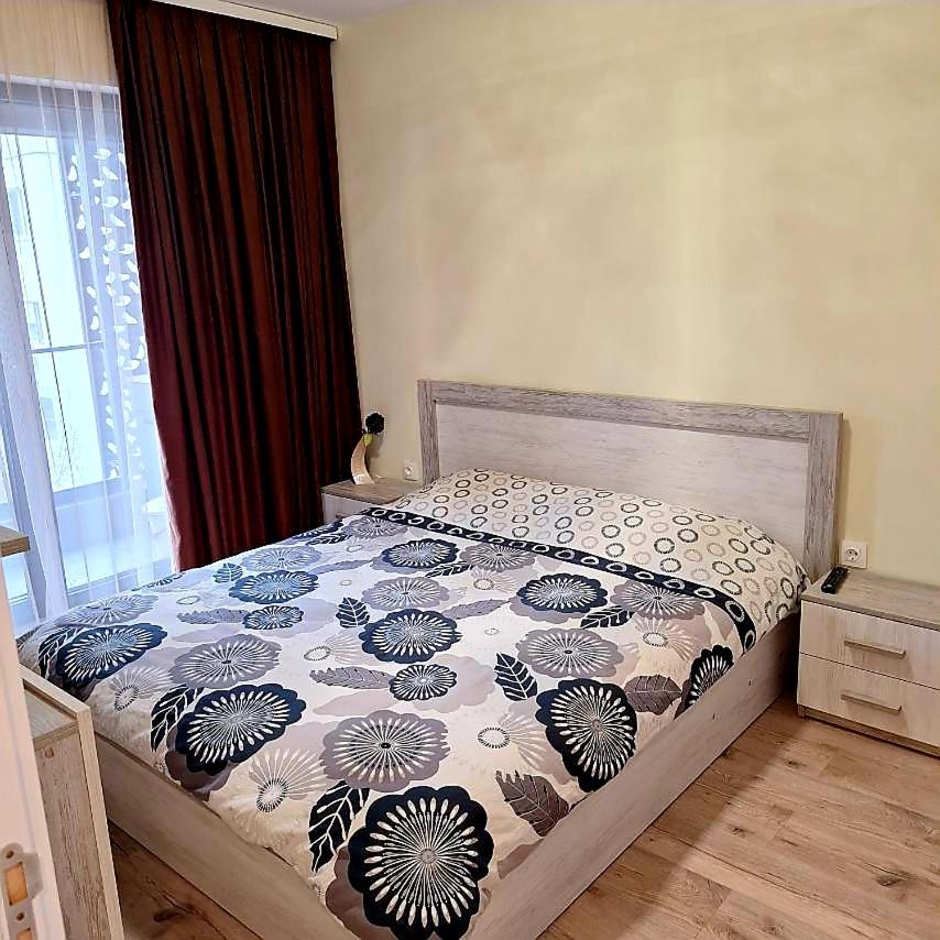 Deluxe Apartment-Center Varna