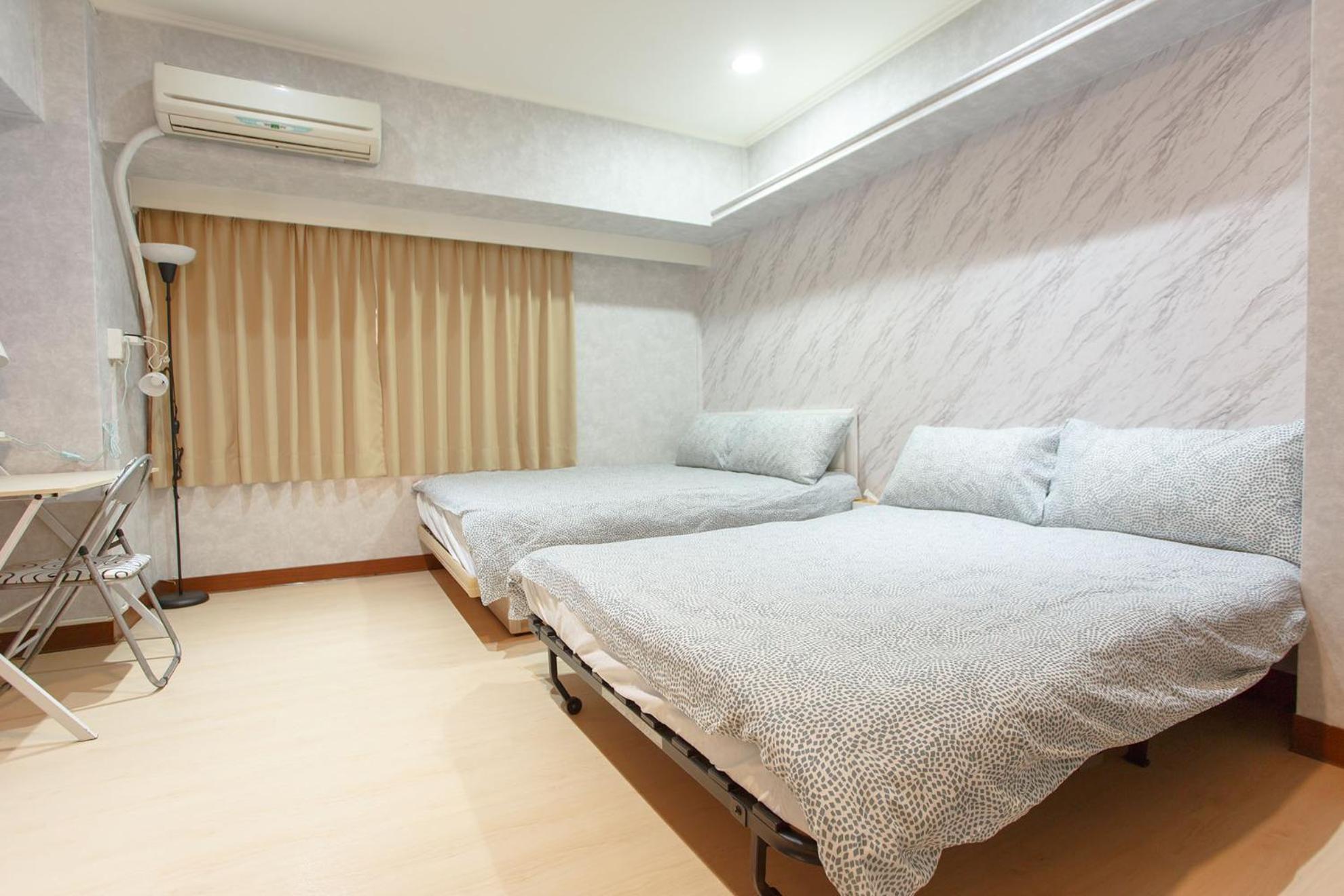 Alan rooms for 2-4 people