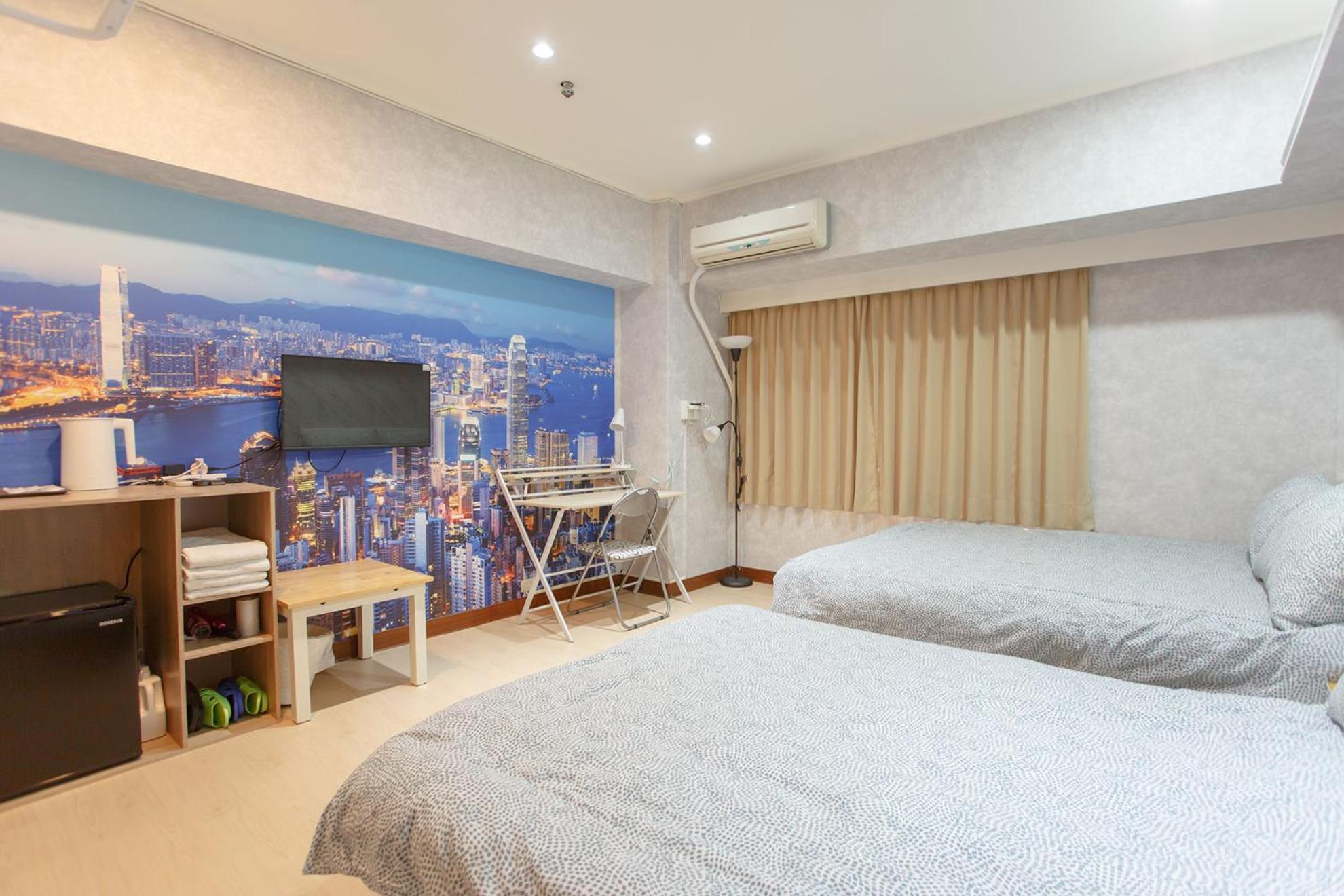 Alan rooms for 2-4 people