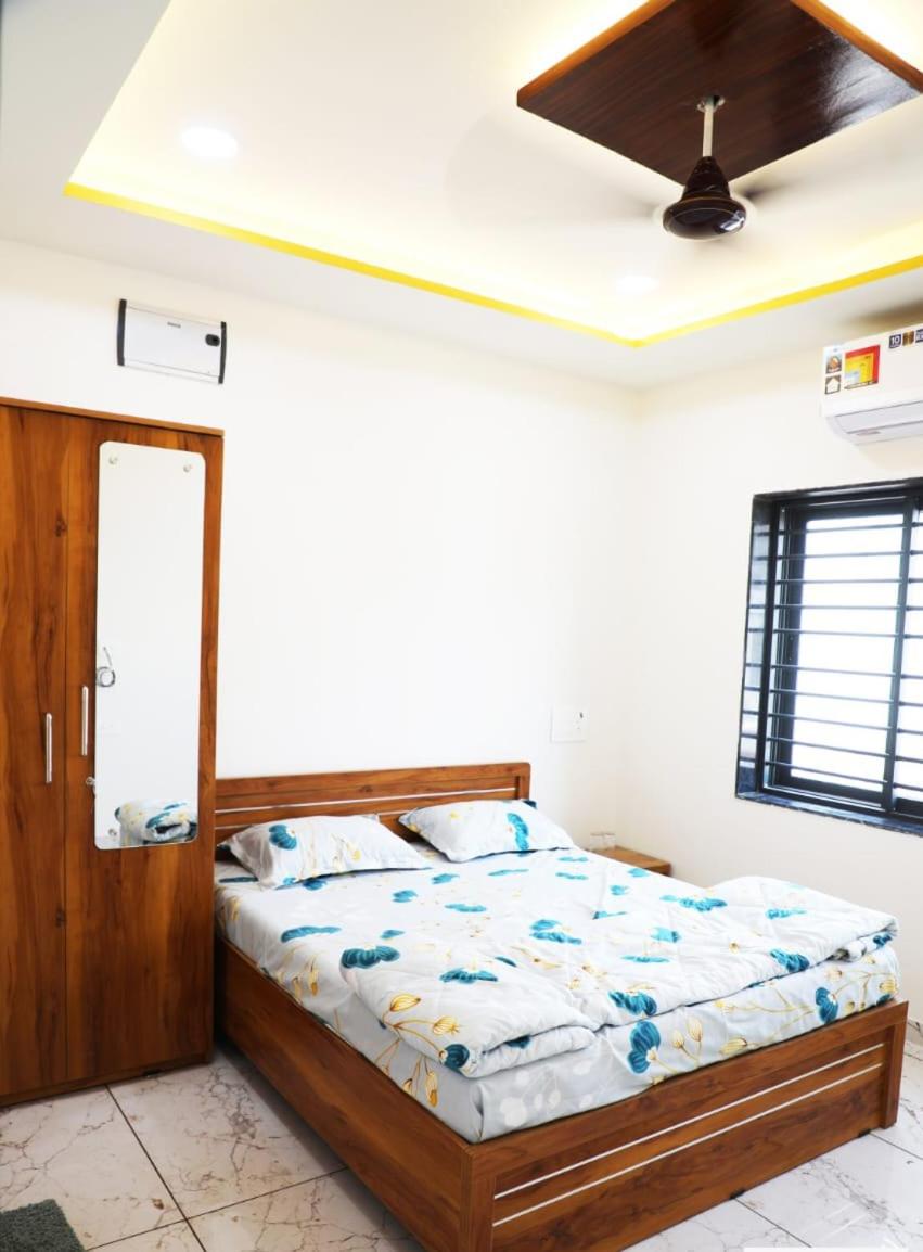 SHiVAY HOMESTAY