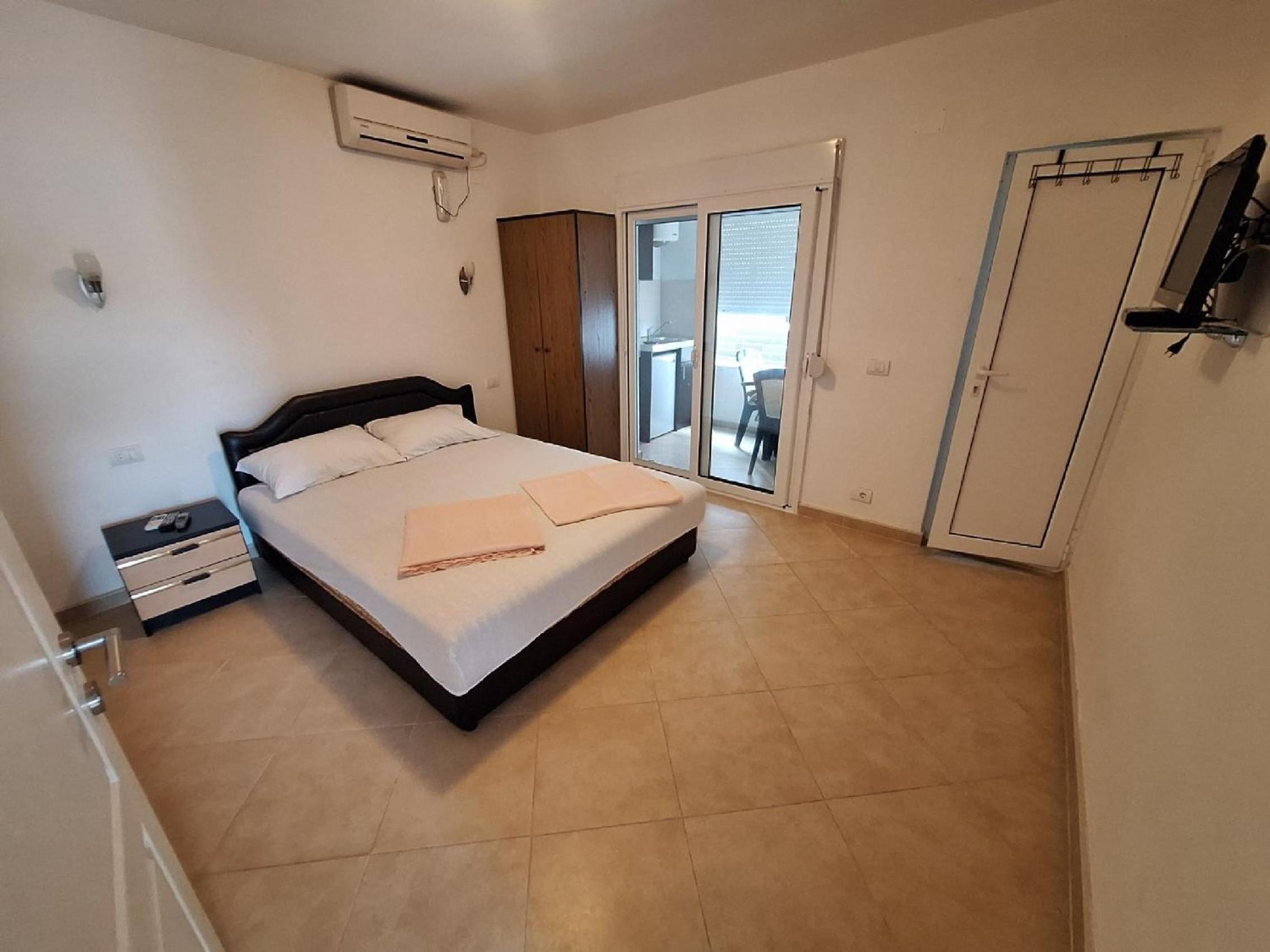 Aldina Apartments