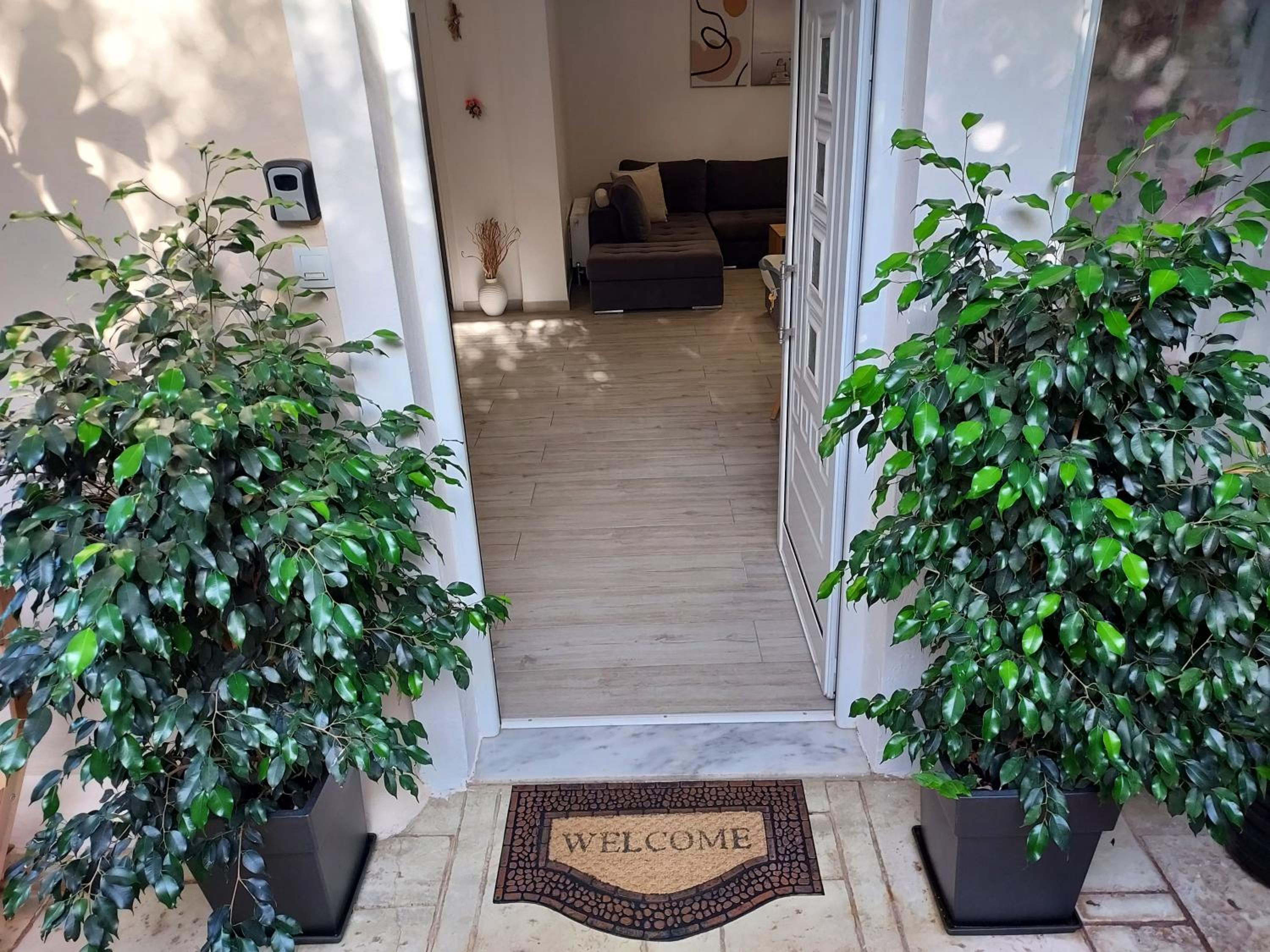 Melinta Stay - Apartment near Athens Airport & Rafina Port view 3
