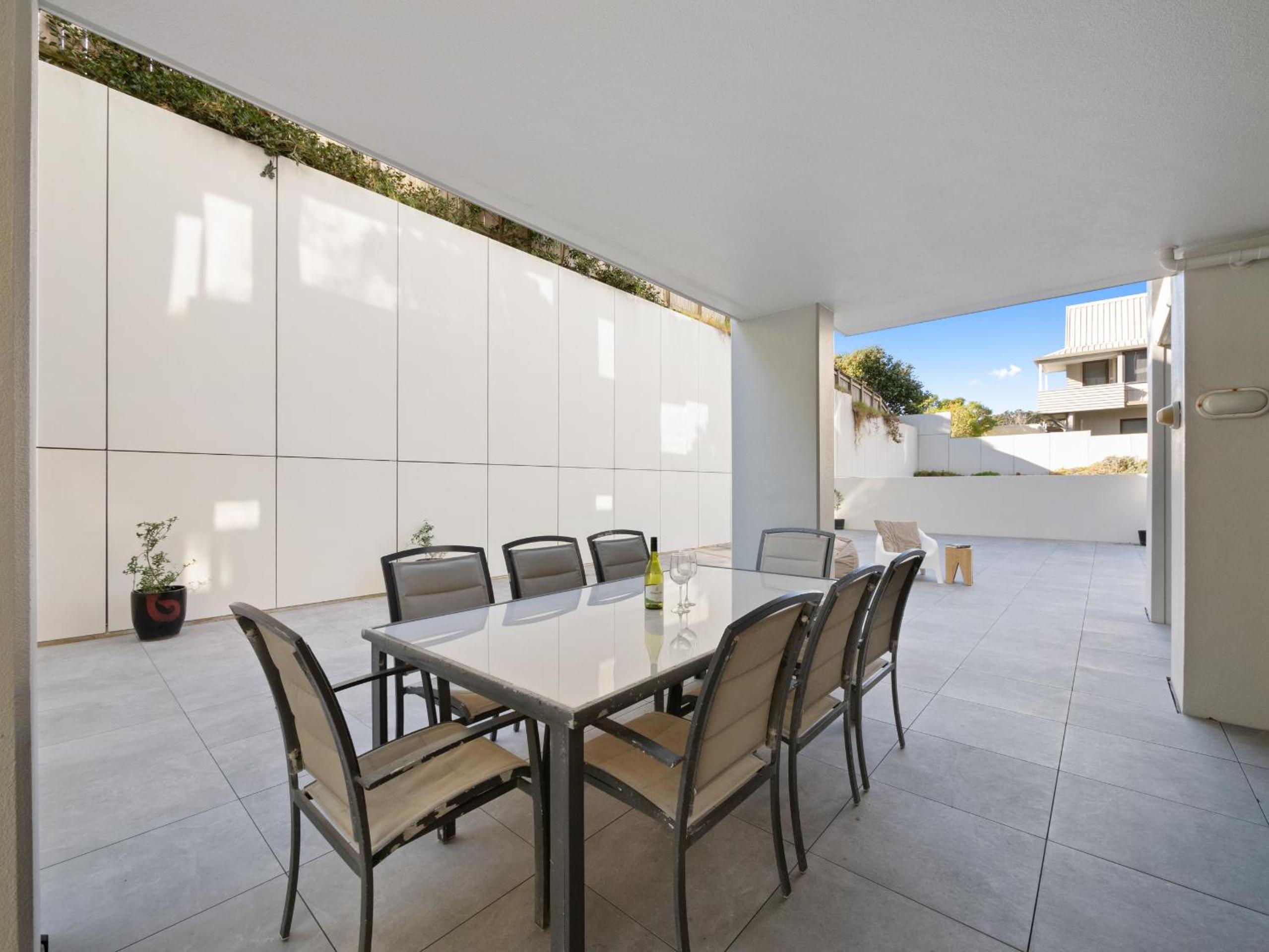 Spacious Cayman Mount Maunganui Apartment