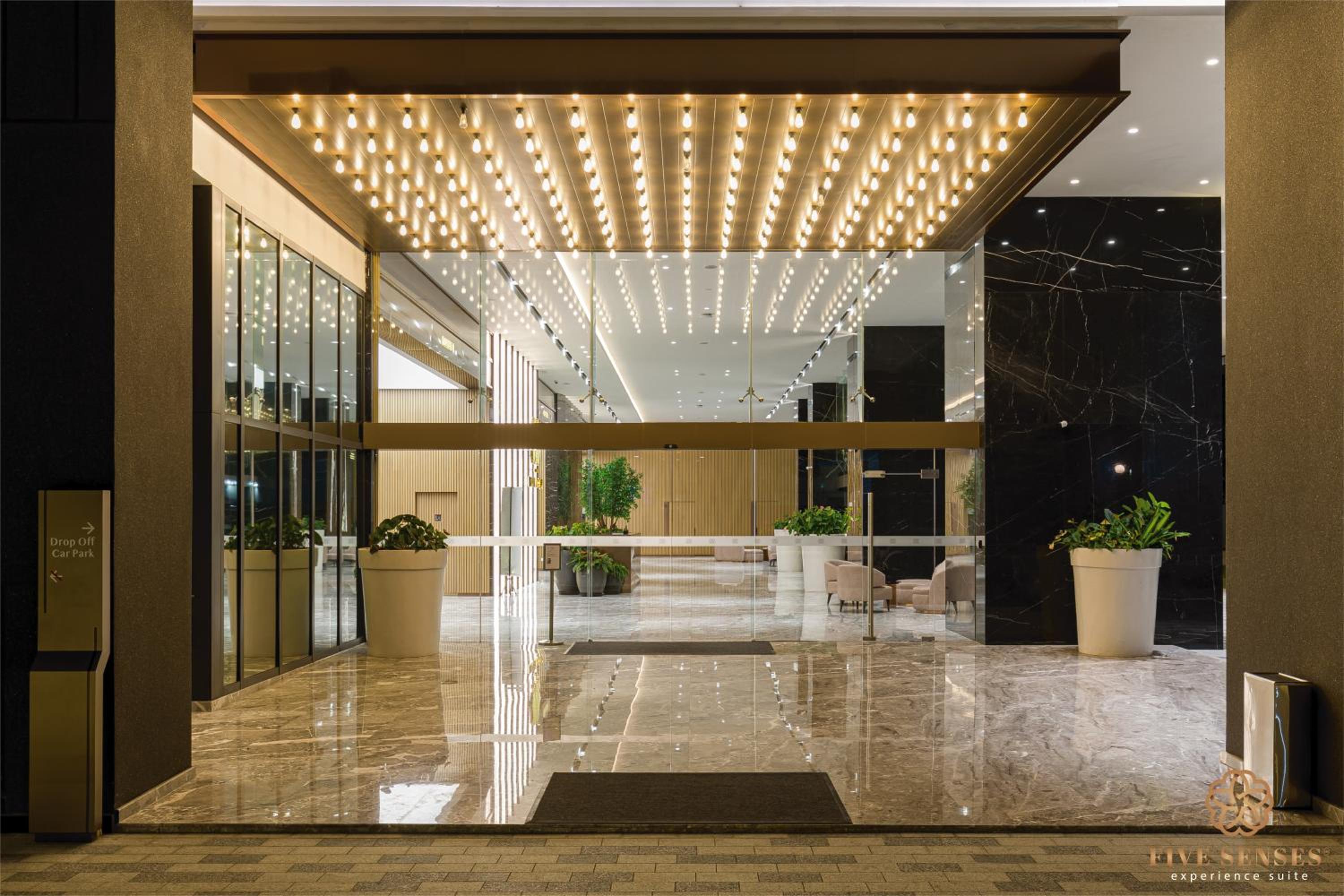 The Manor Residence KLCC by Five Senses