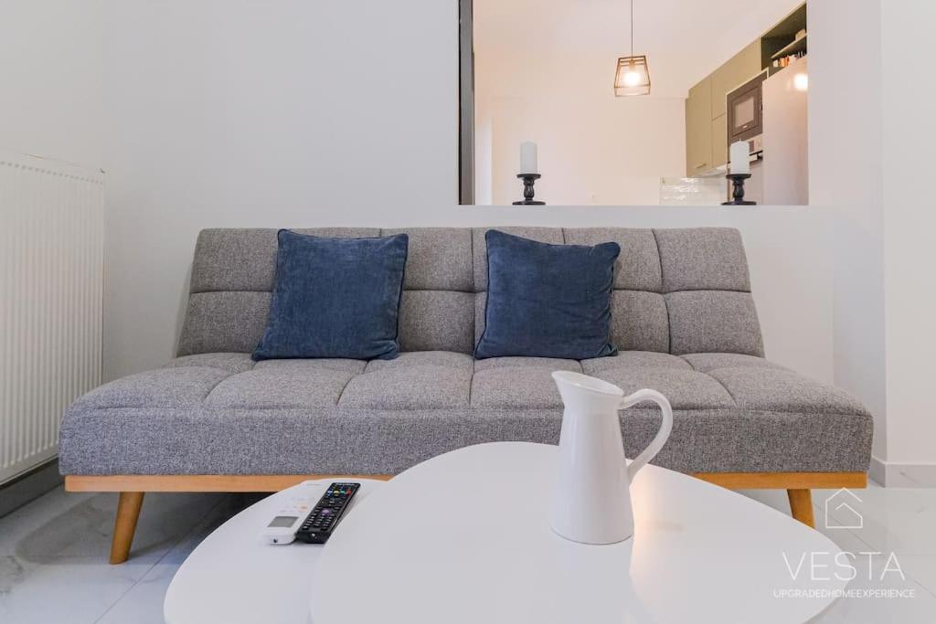 Theofilos Urban Apartment, close to city center view 3