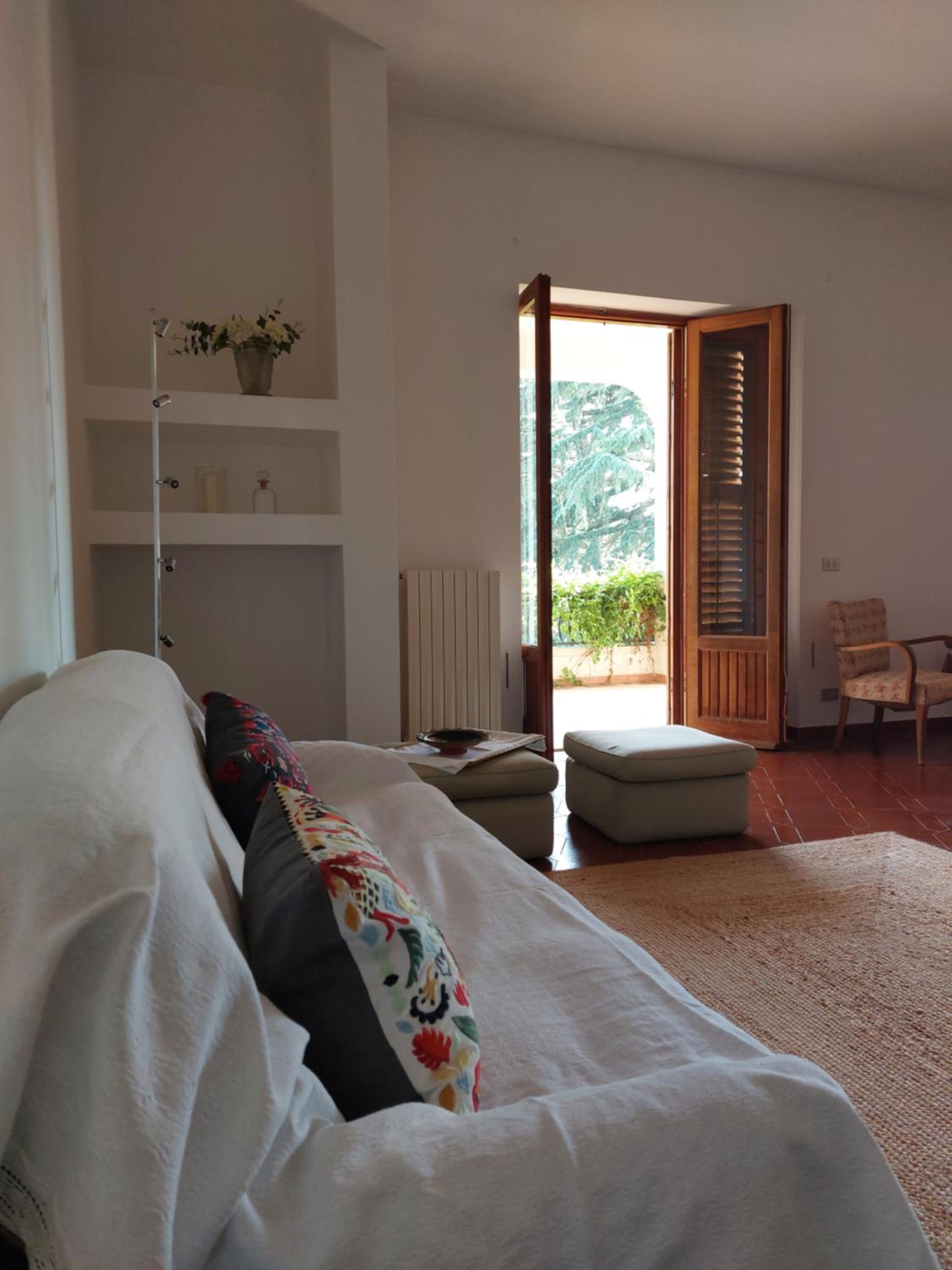 Deleva House view 3