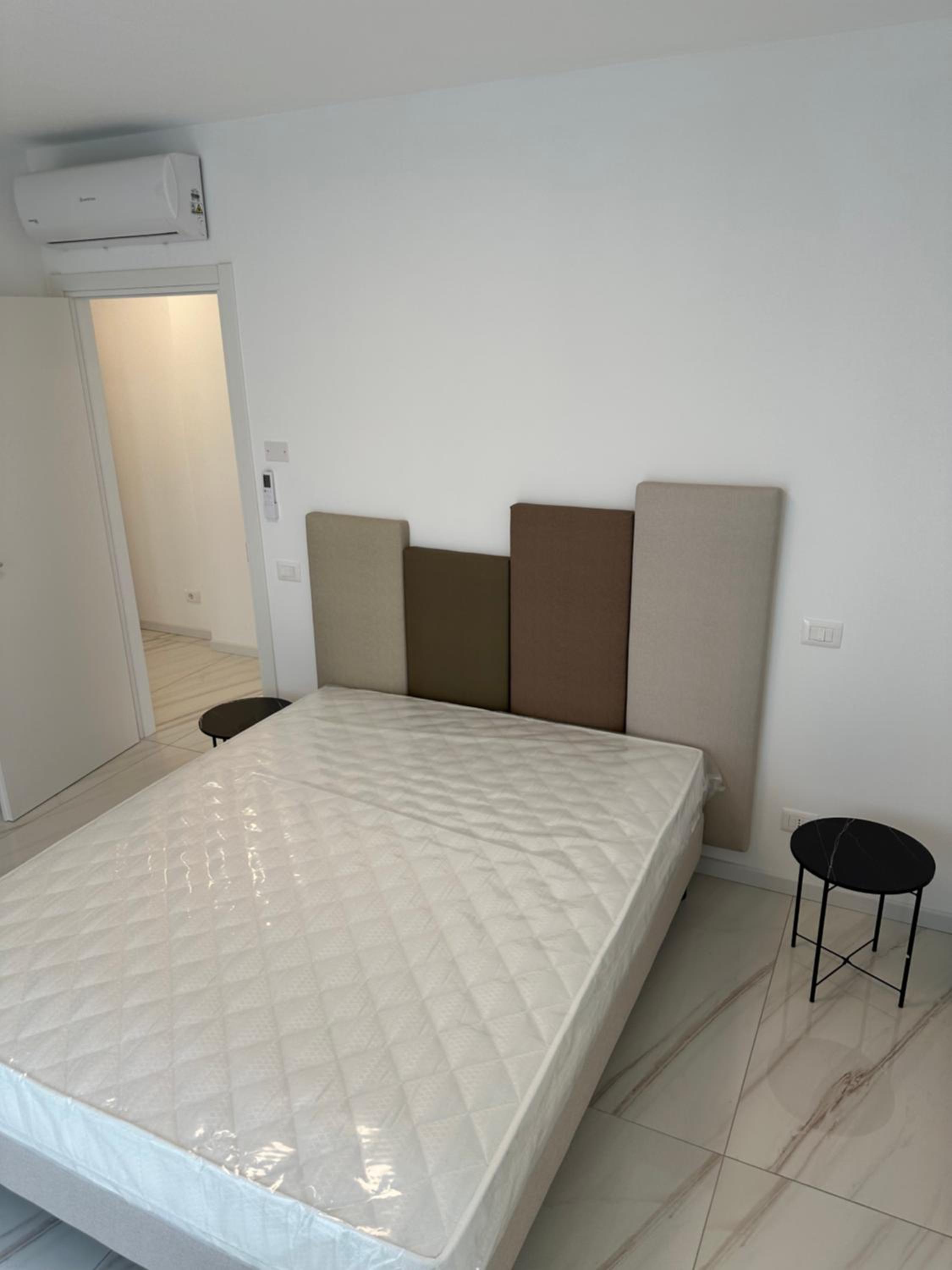 Beach Palace with small swimming pool, private beach, parking