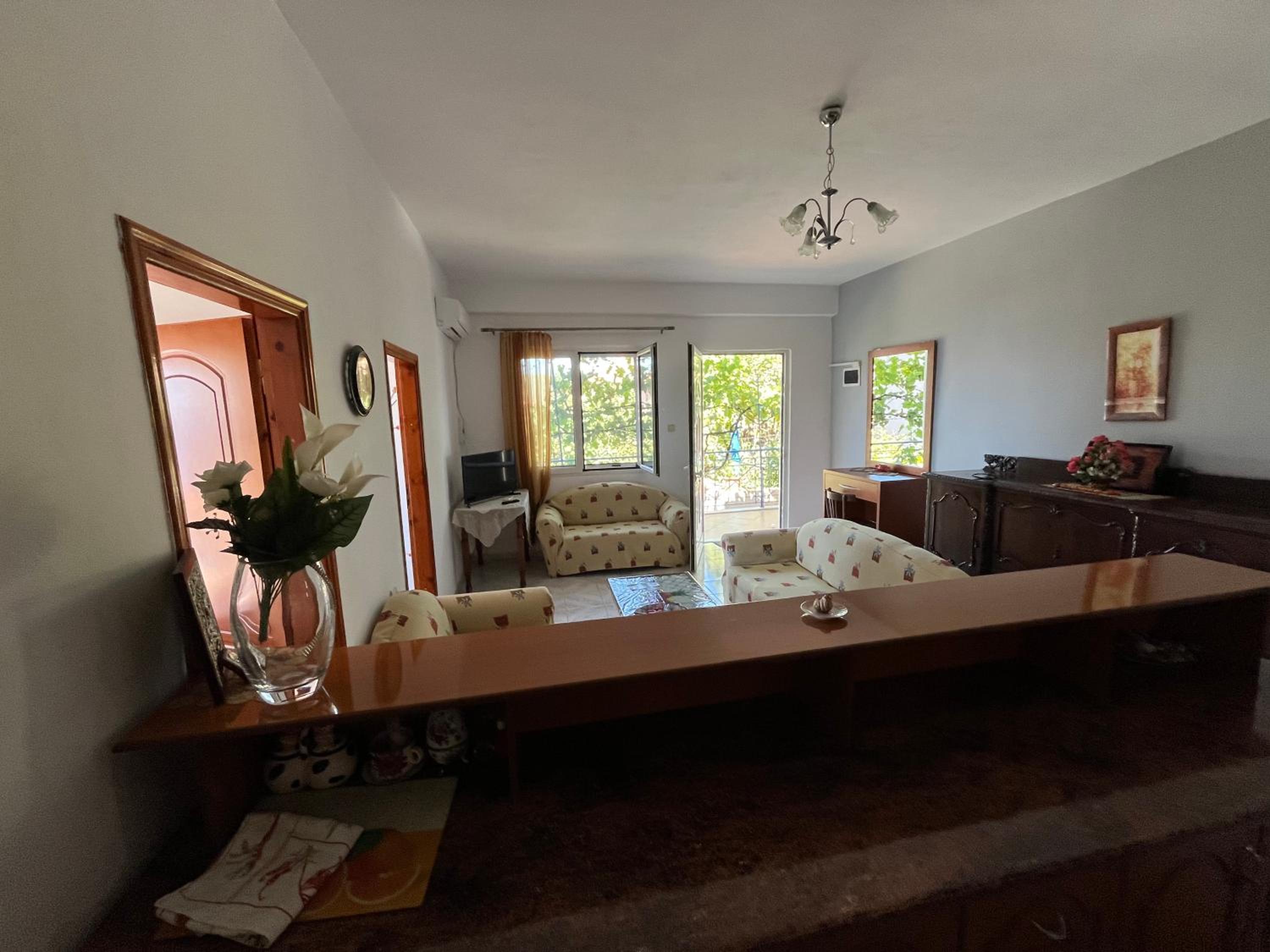 Dina House