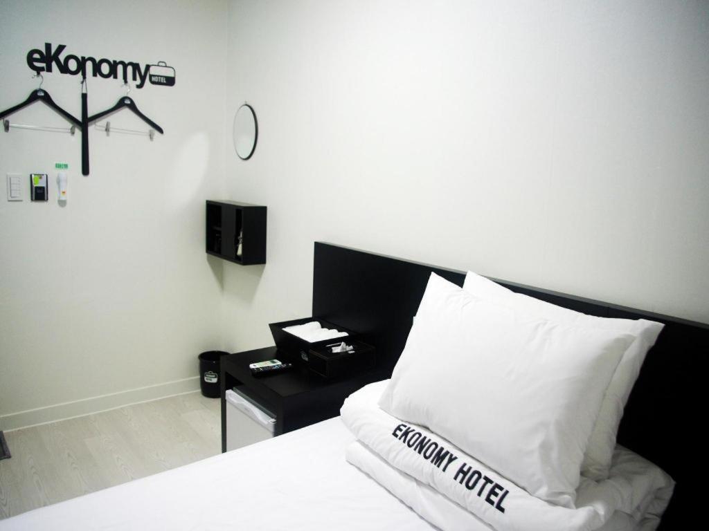 Ekonomy Hotel Nampo