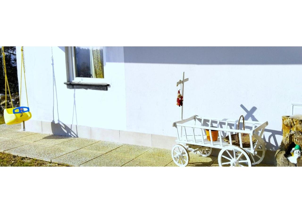 Photo 48