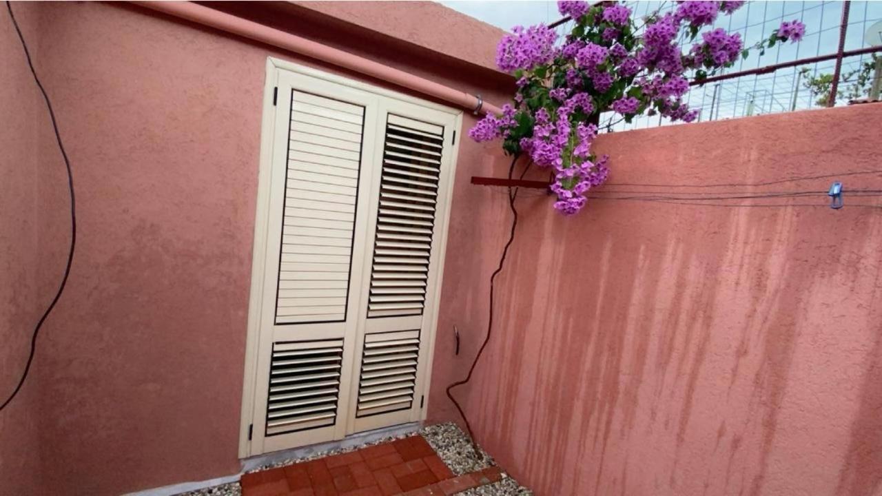 Terracotta House 1