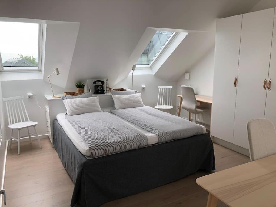 Seaside House for 6 with Panoramic Ocean Views and Sauna near Gothenburg