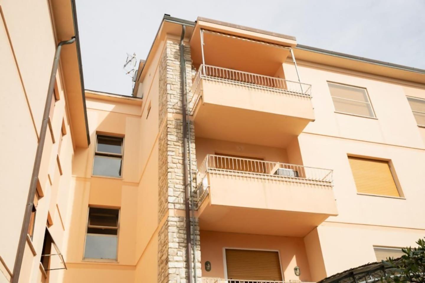 Tirrenia Appartamento Ortensie
