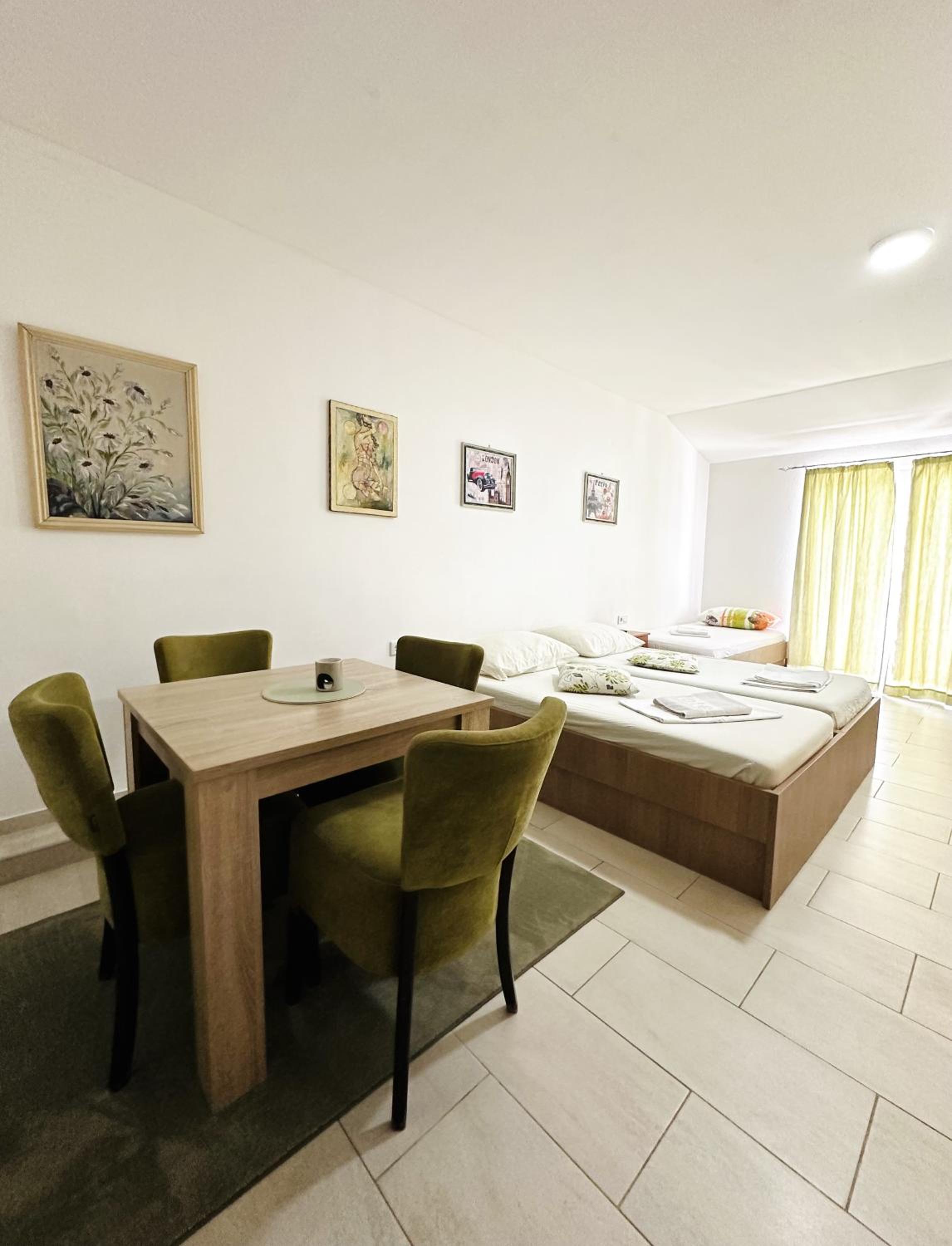Apartments Mango