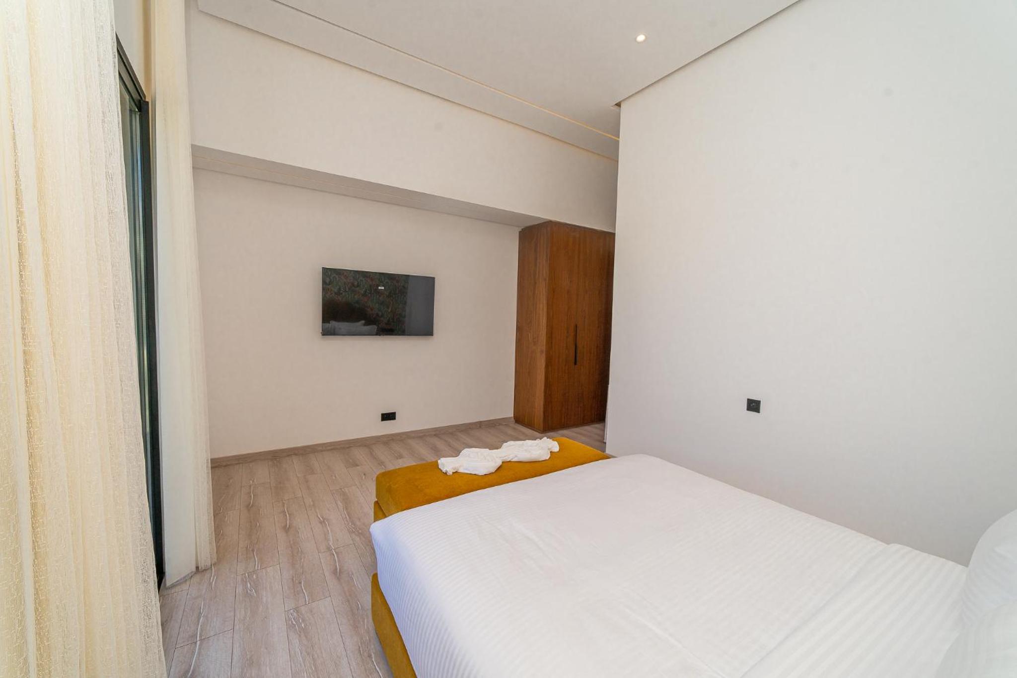 Photo 54