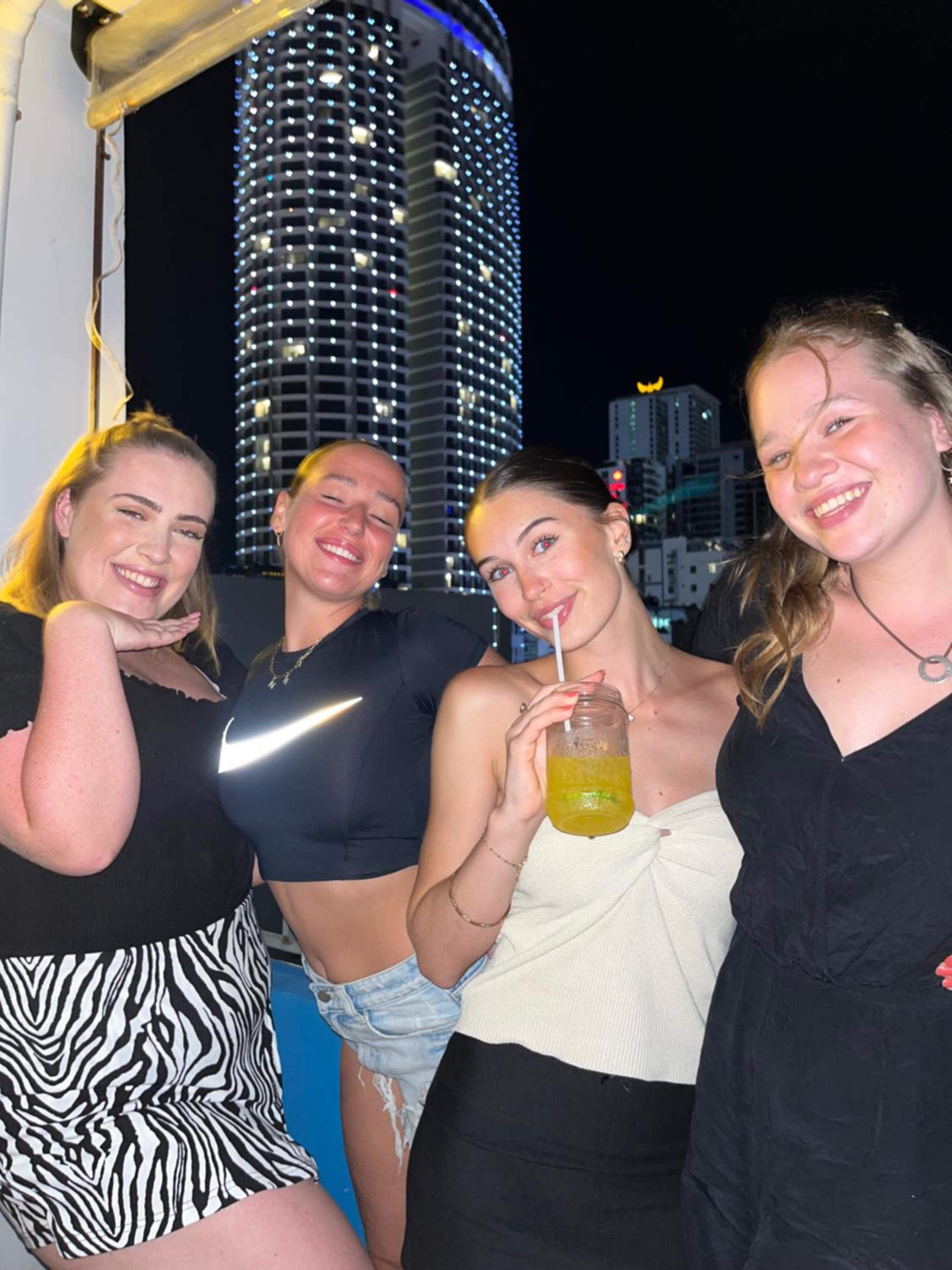 Bondi Backpackers Nhatrang photo 35 of 37