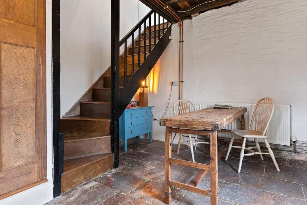 Farm Cottage