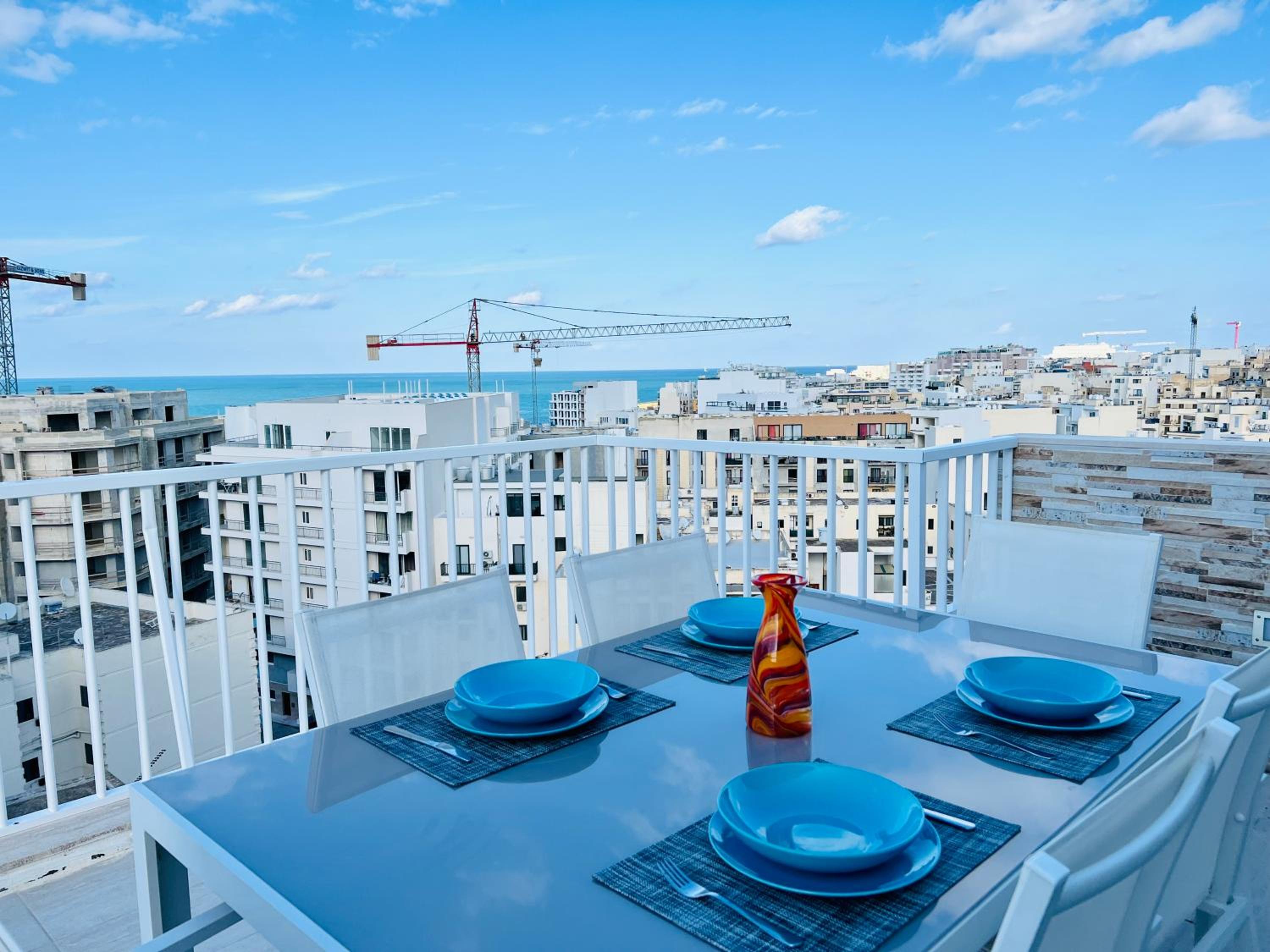 Poseidon Court Penthouse SUPERIOR photo 2