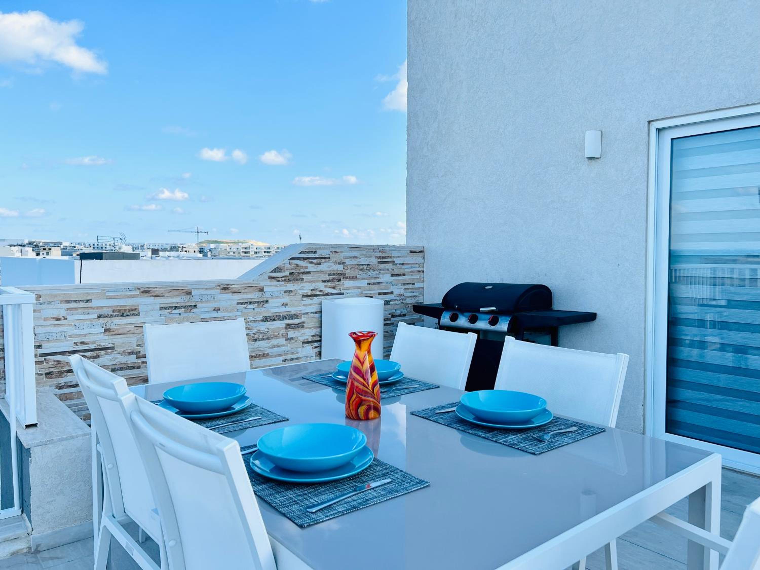 Poseidon Court Penthouse SUPERIOR photo 4