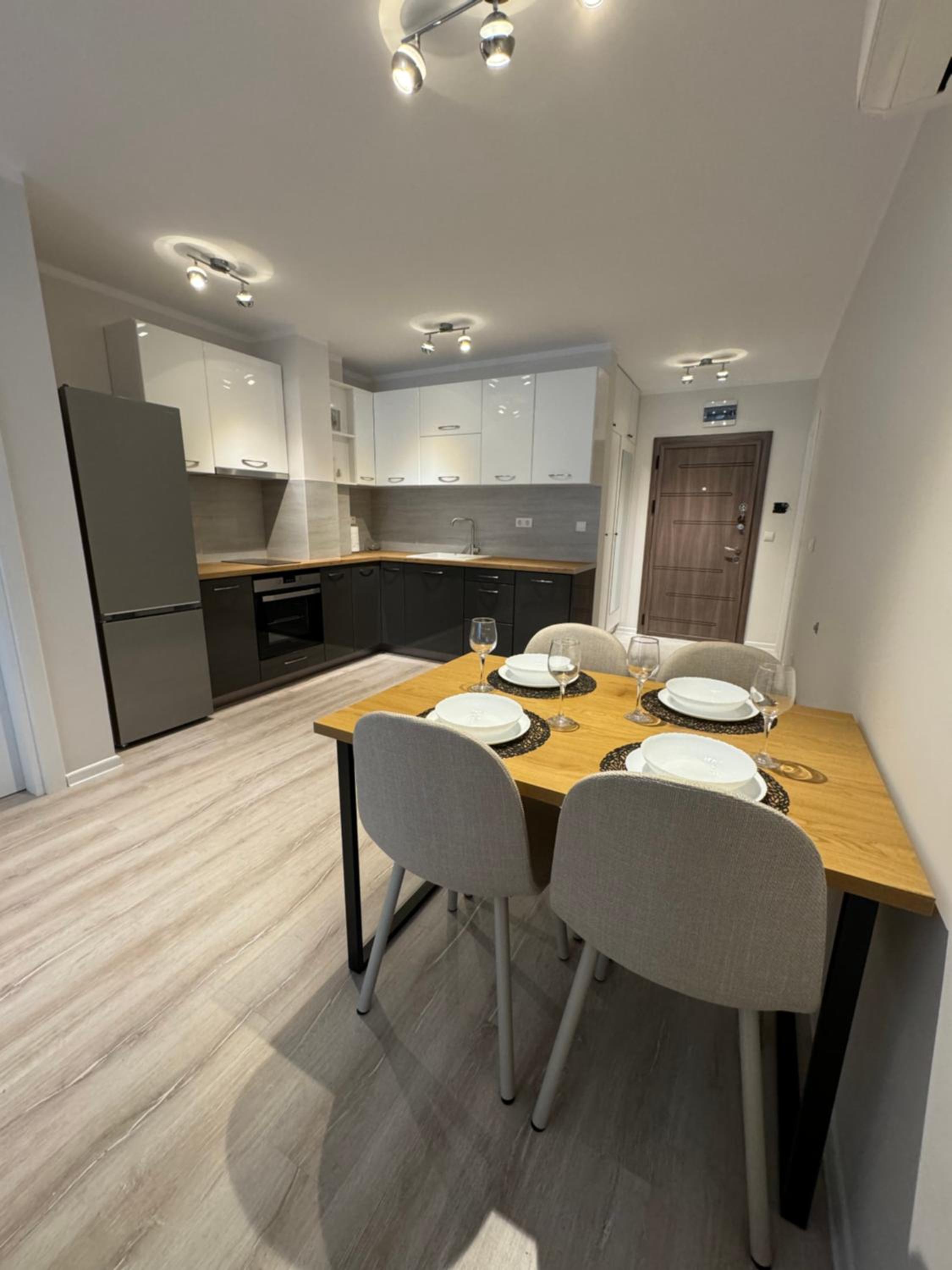 Lux City Apartment, free parking