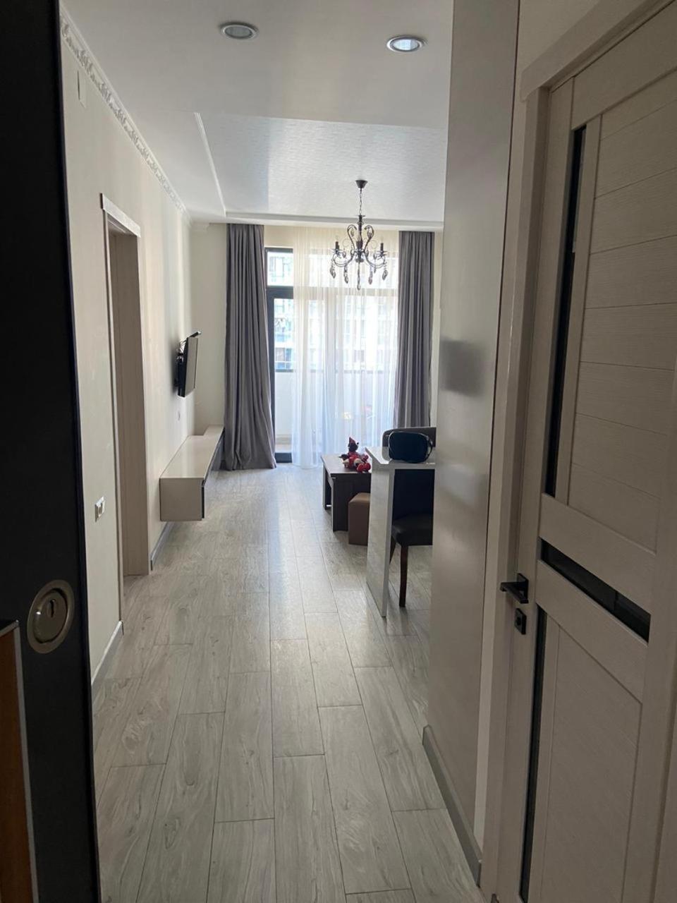Apartment by the sea view 4