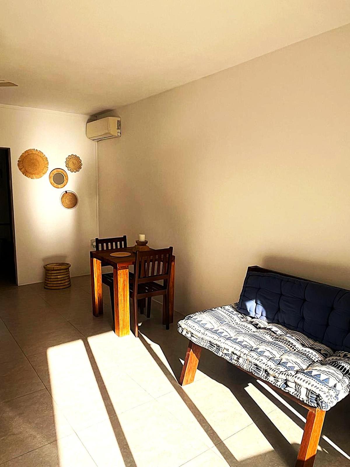 LouKaz -Entire Rental Units w Panoramic Rooftop