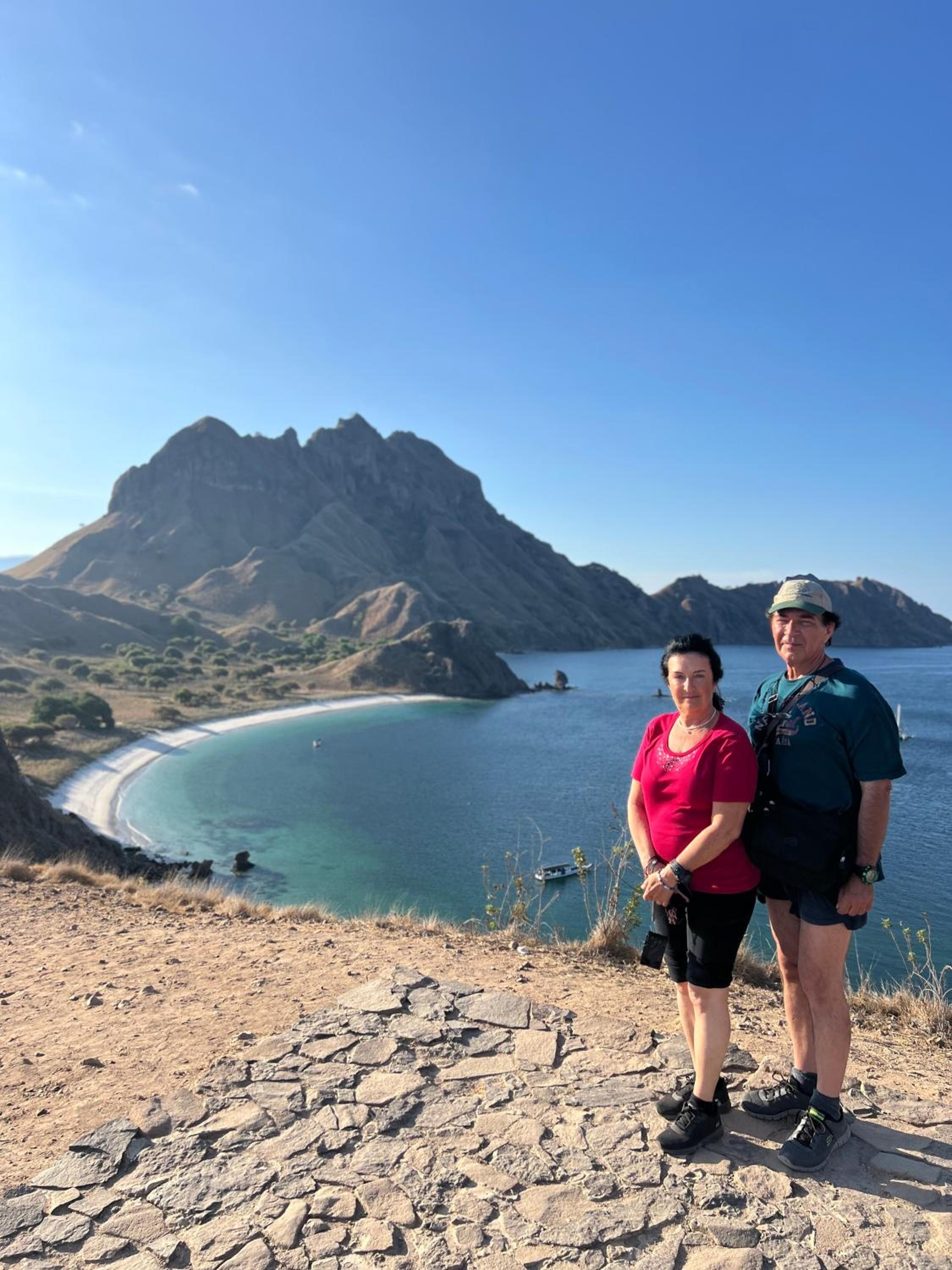 Jhuna Komodo Homestay