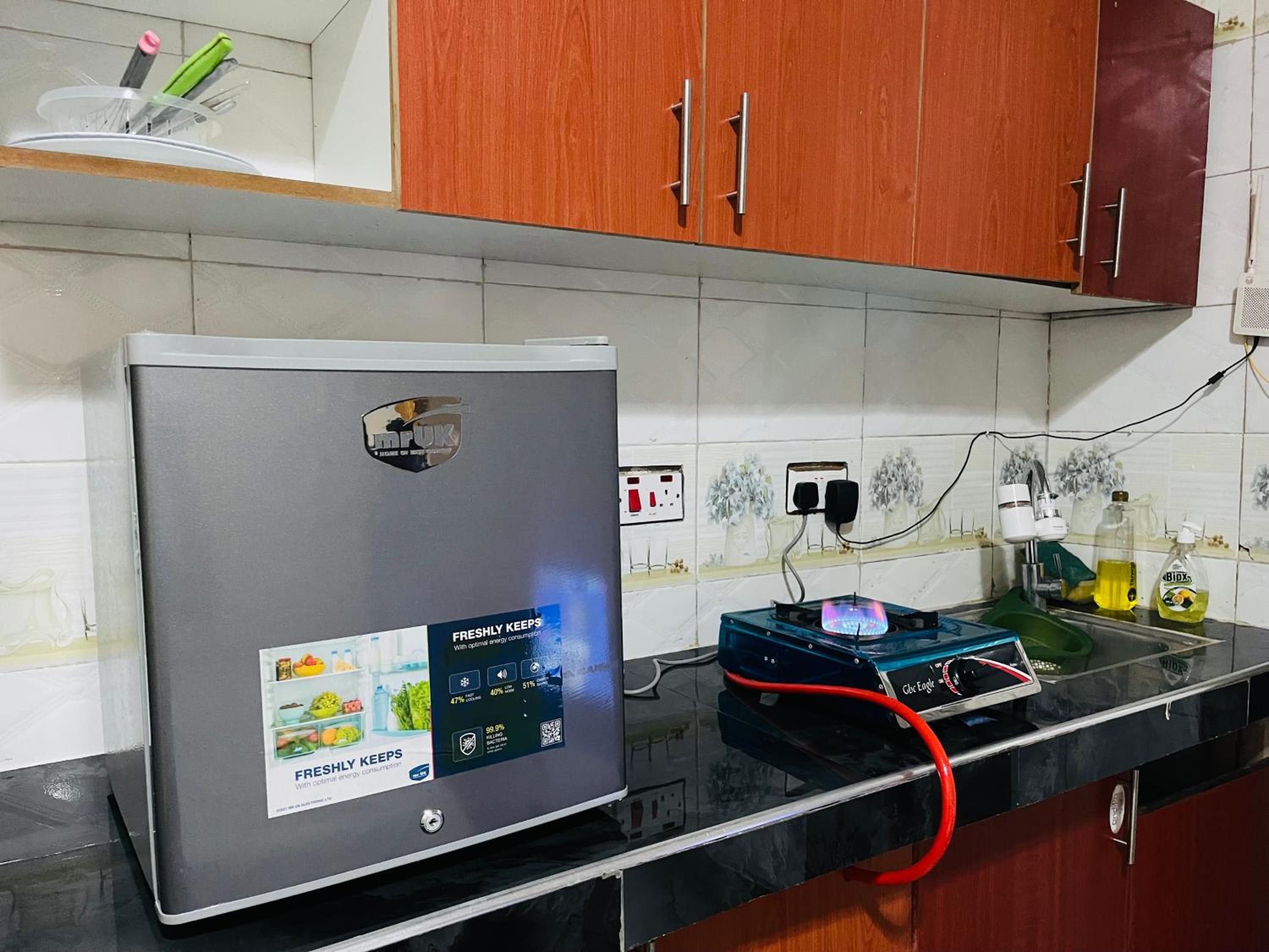City studio apartment Free WiFi view 3