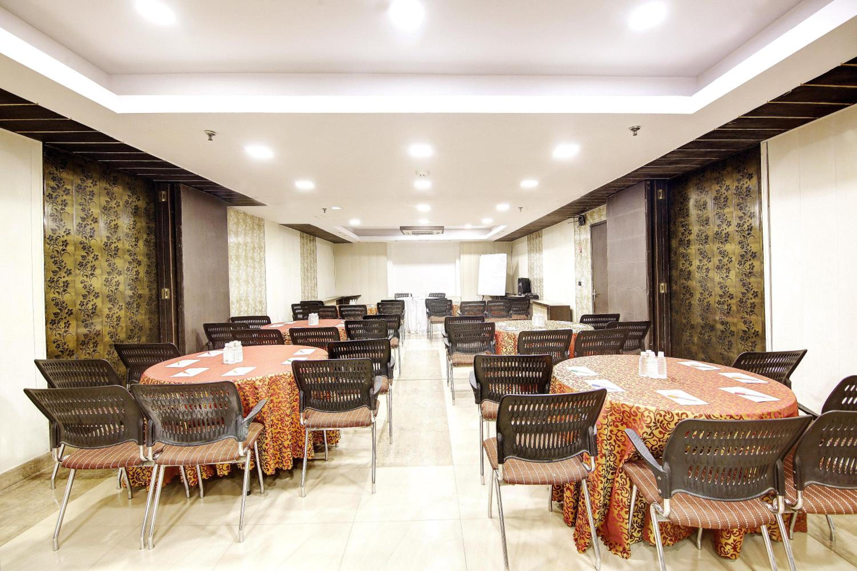 meeting & event spaces