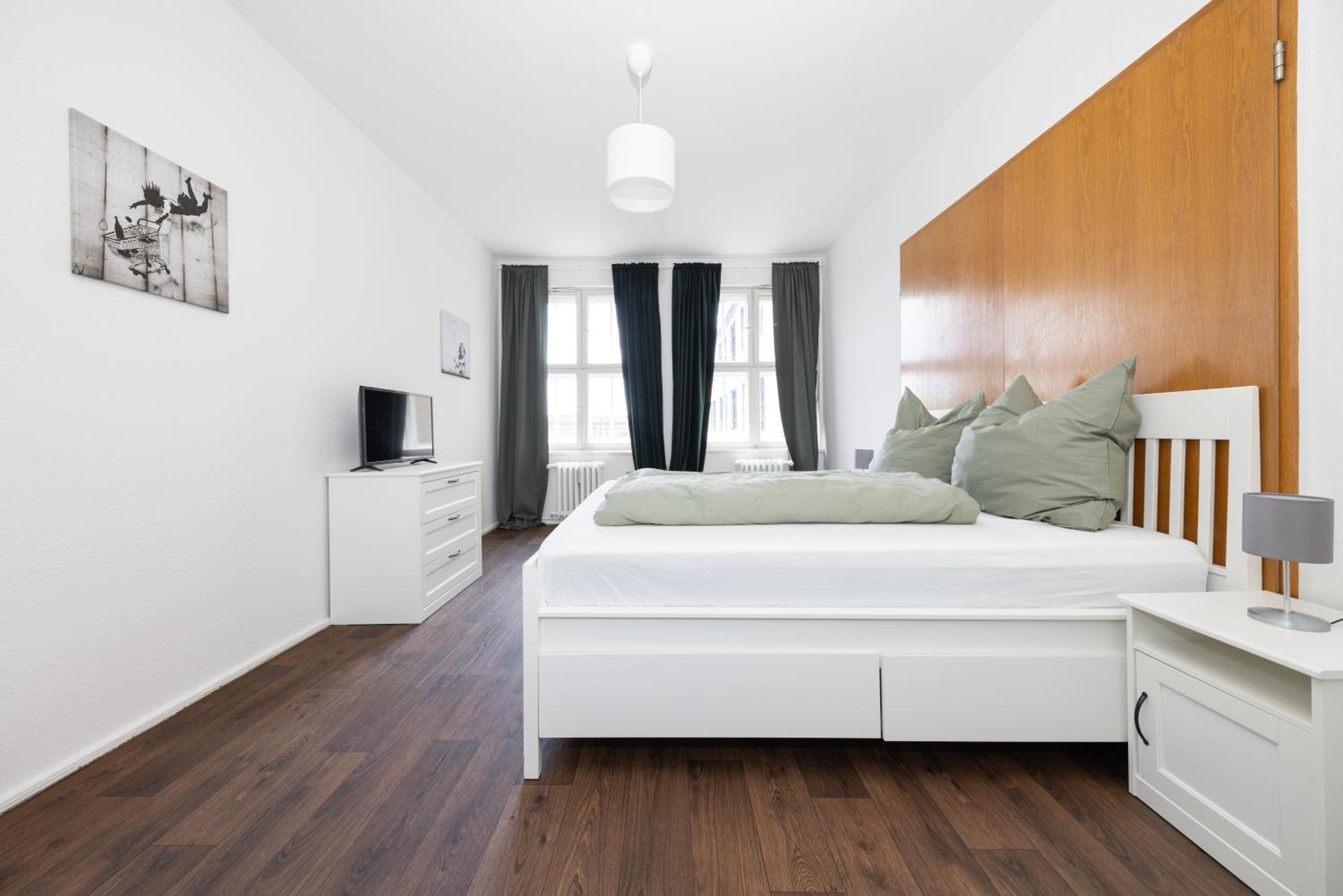 160qm 6-Zimmer Banksi-Galerie-Apartment Hauptbahnhof