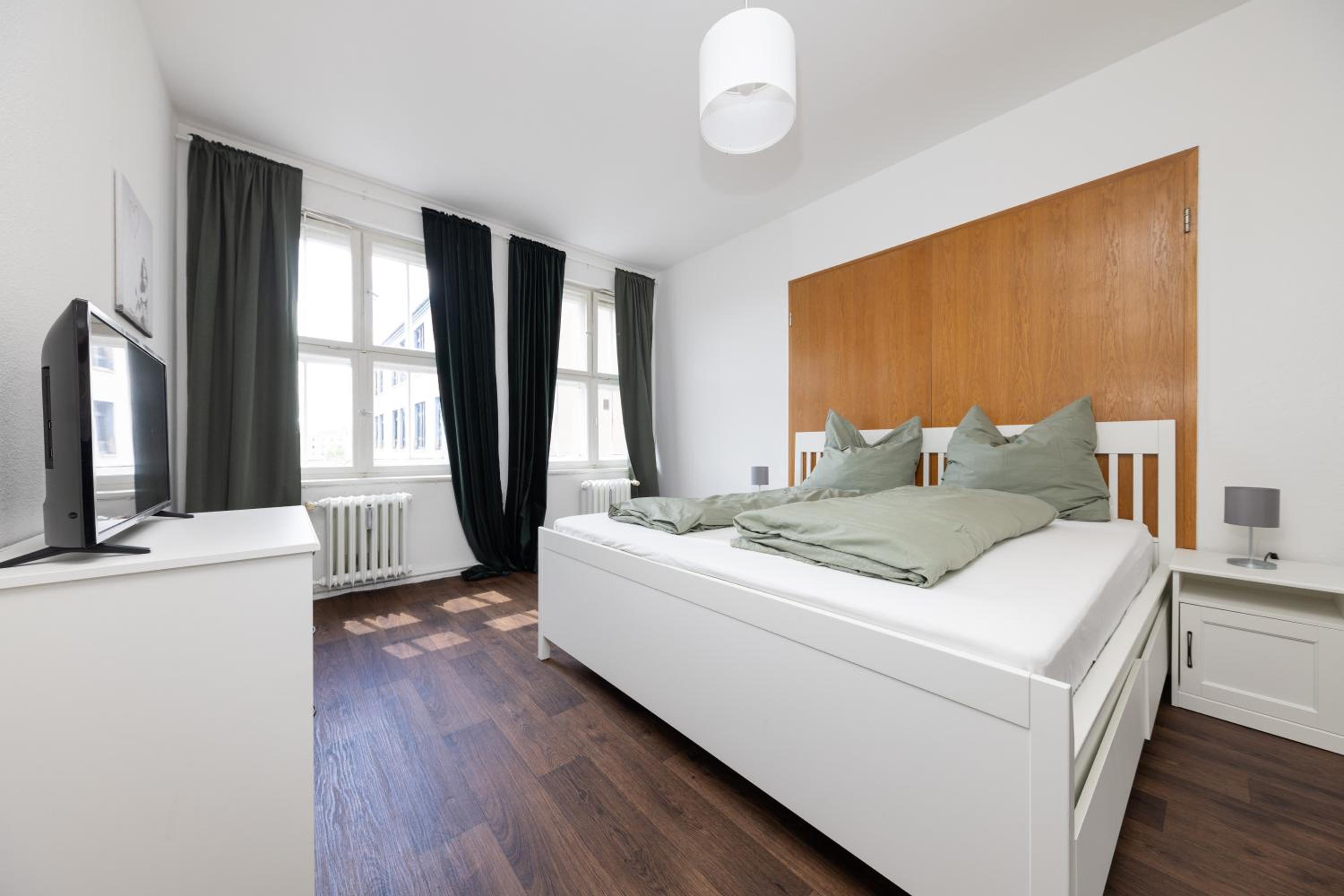 160qm 6-Zimmer Banksi-Galerie-Apartment Hauptbahnhof