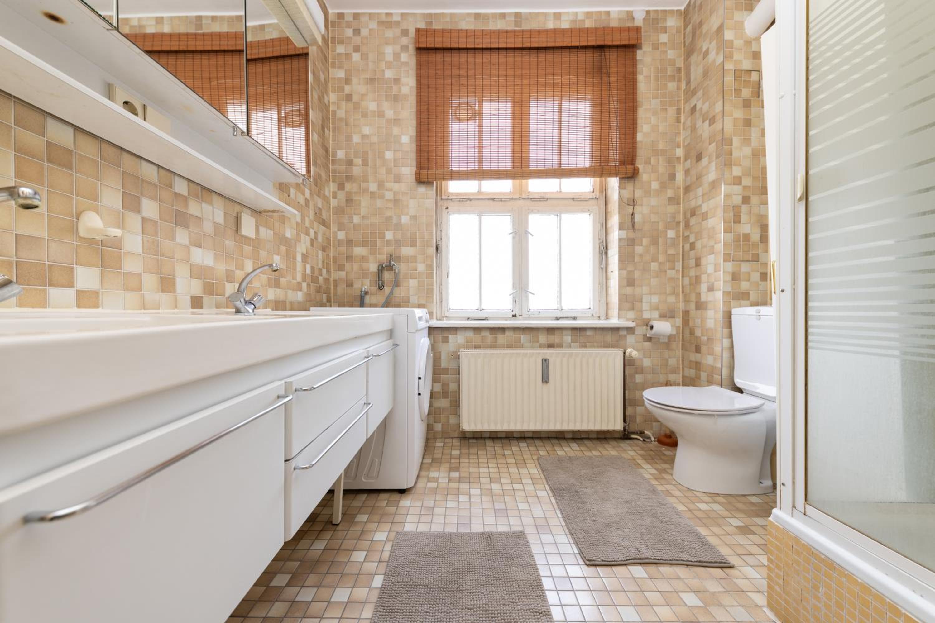 160qm 6-Zimmer Banksi-Galerie-Apartment Hauptbahnhof