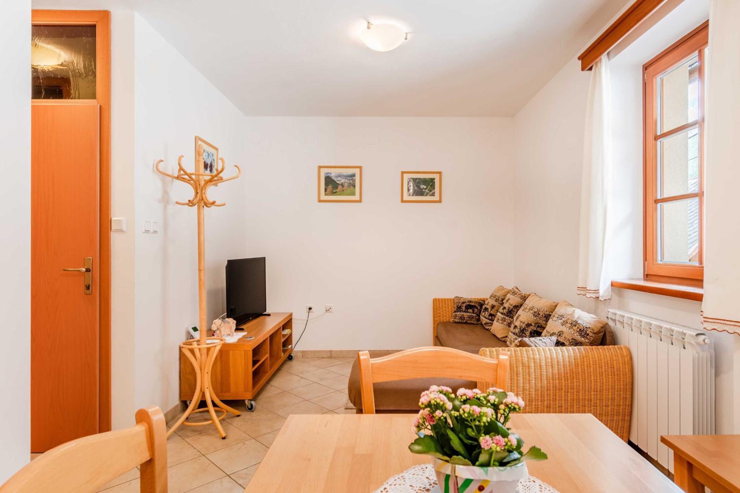 Apartma Miranda view 4