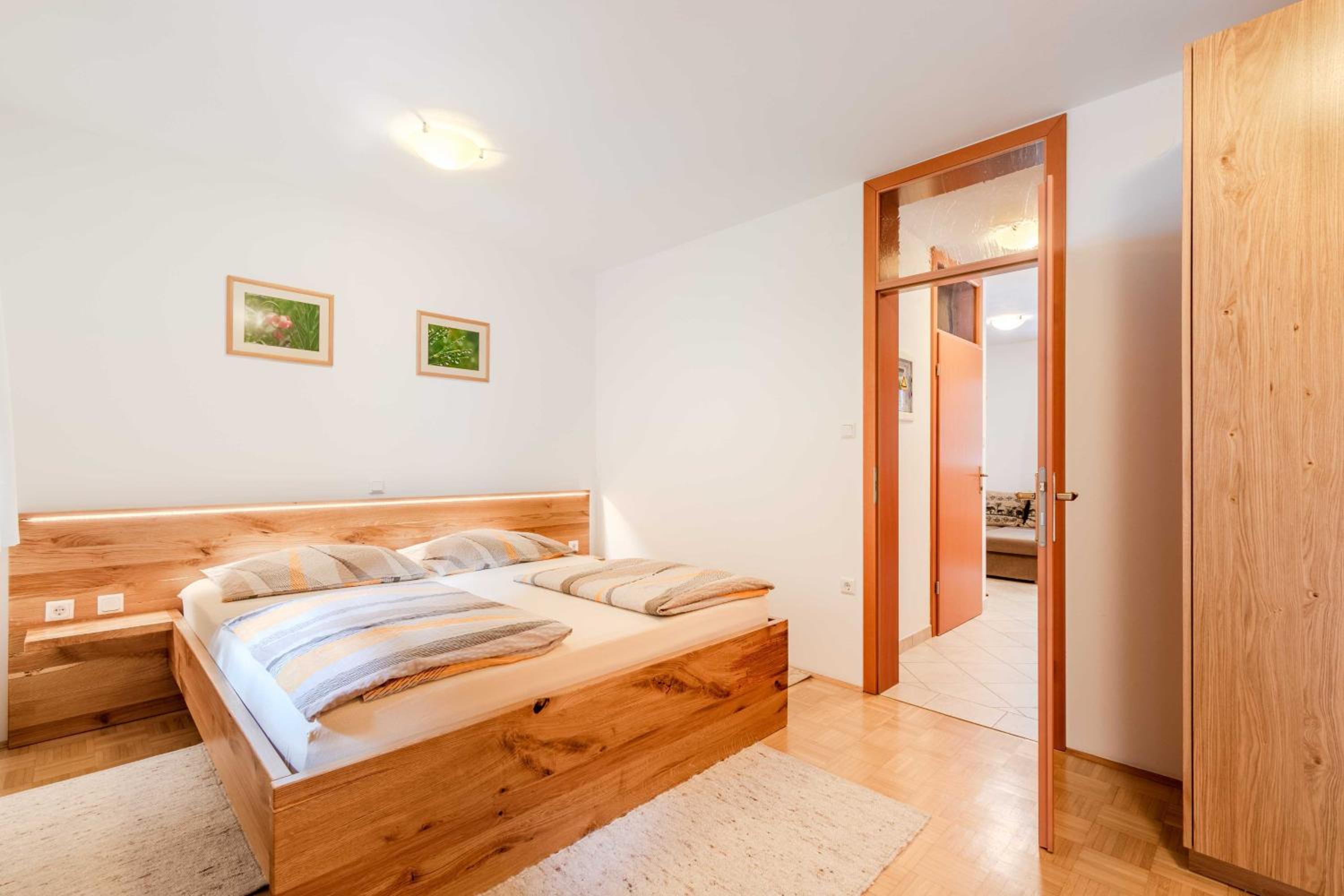 Apartma Miranda view 5