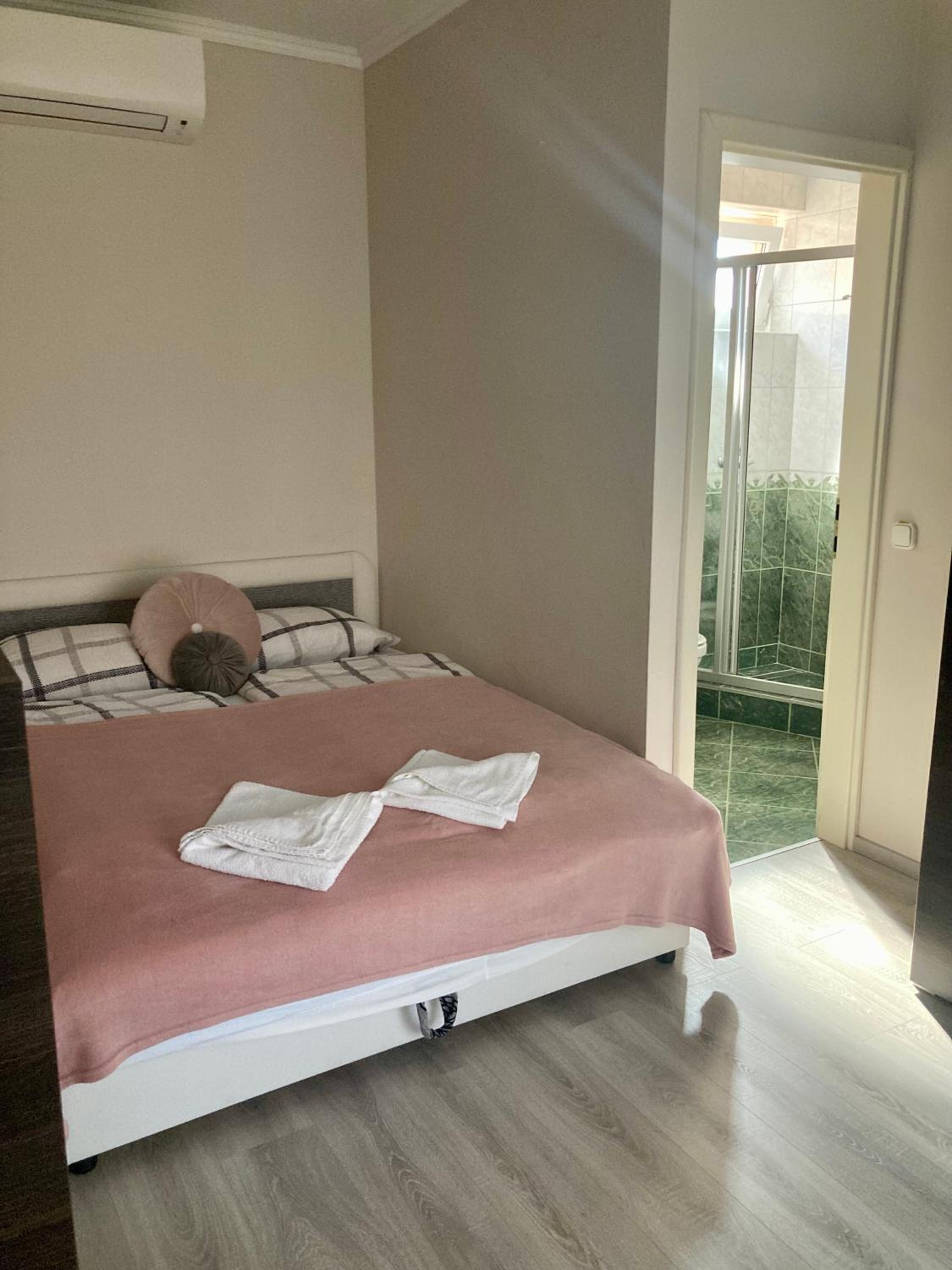 Helka Apartmanház